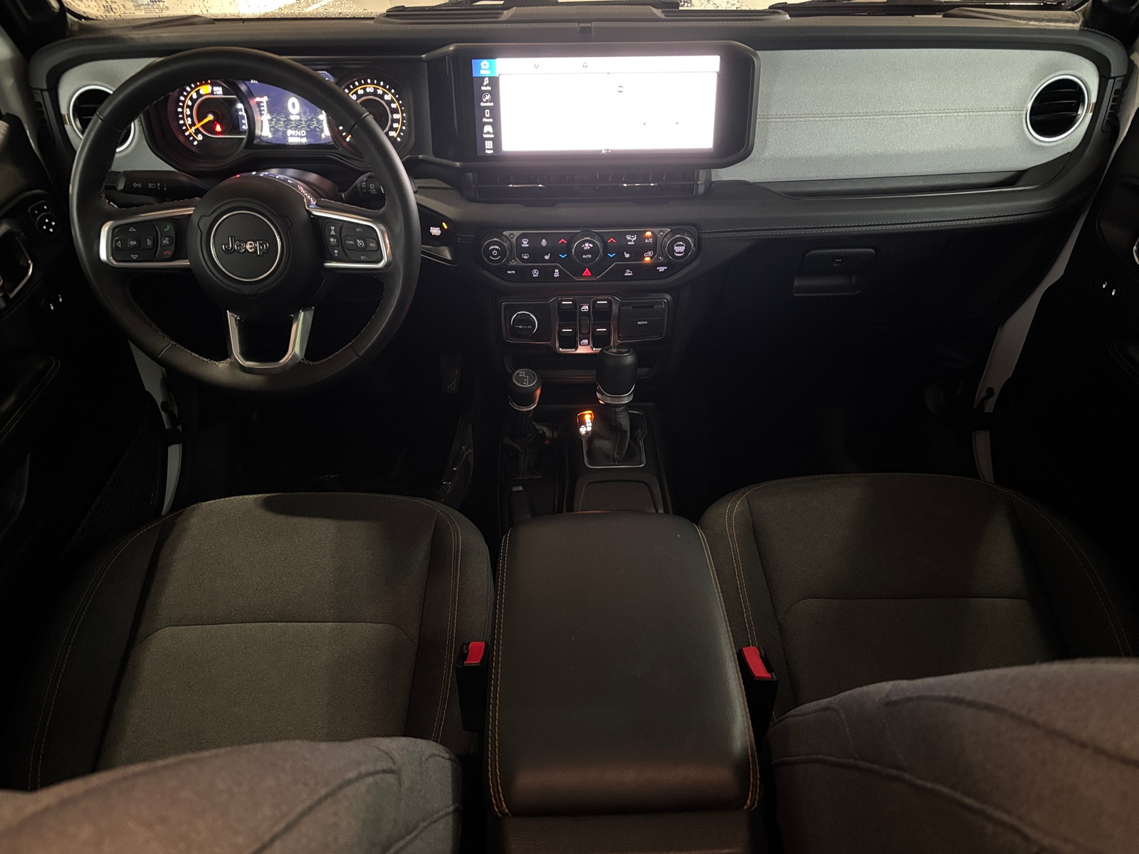 Thumbnail: 2025 Jeep Wrangler - 3