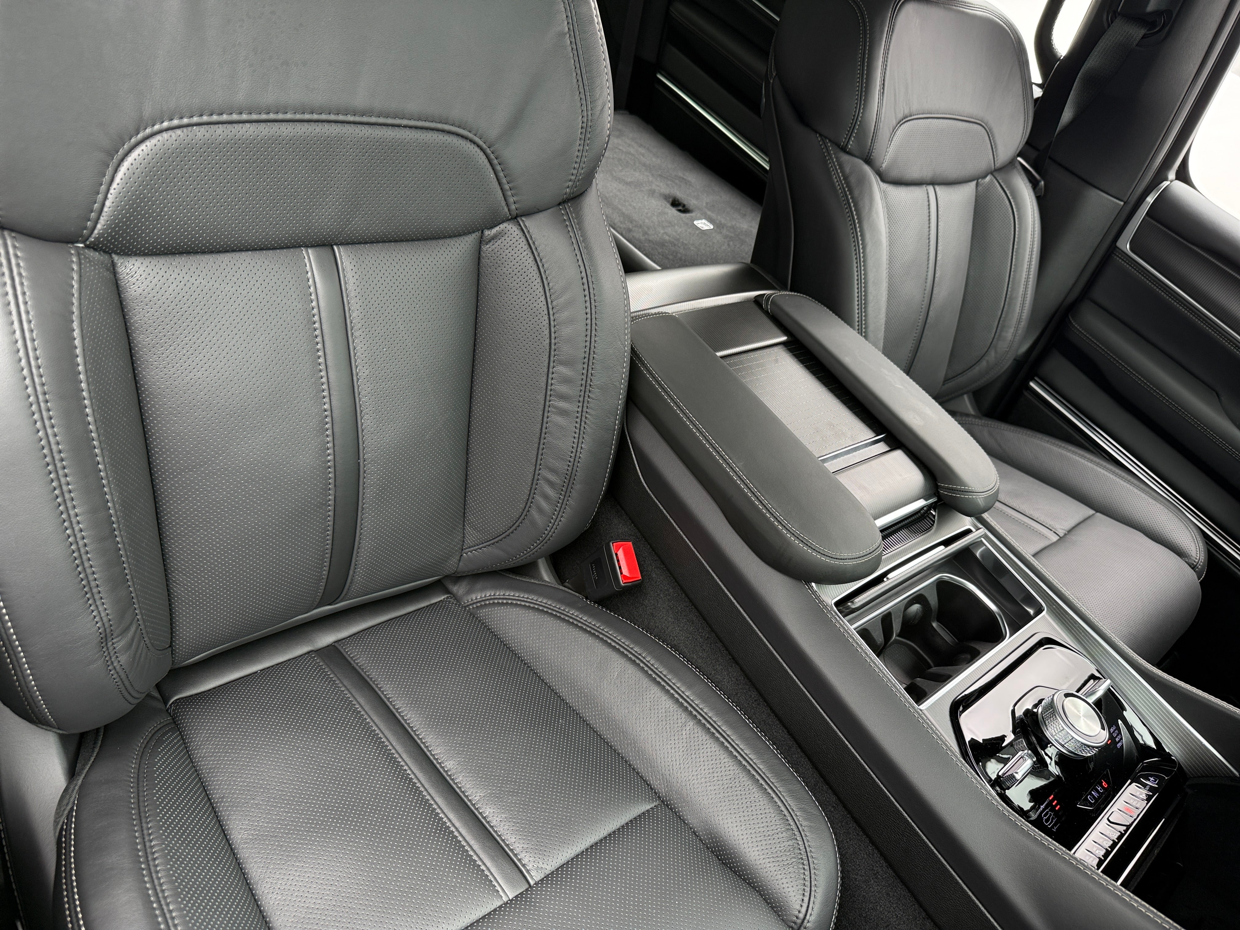 2026 Jeep Grand Wagoneer L