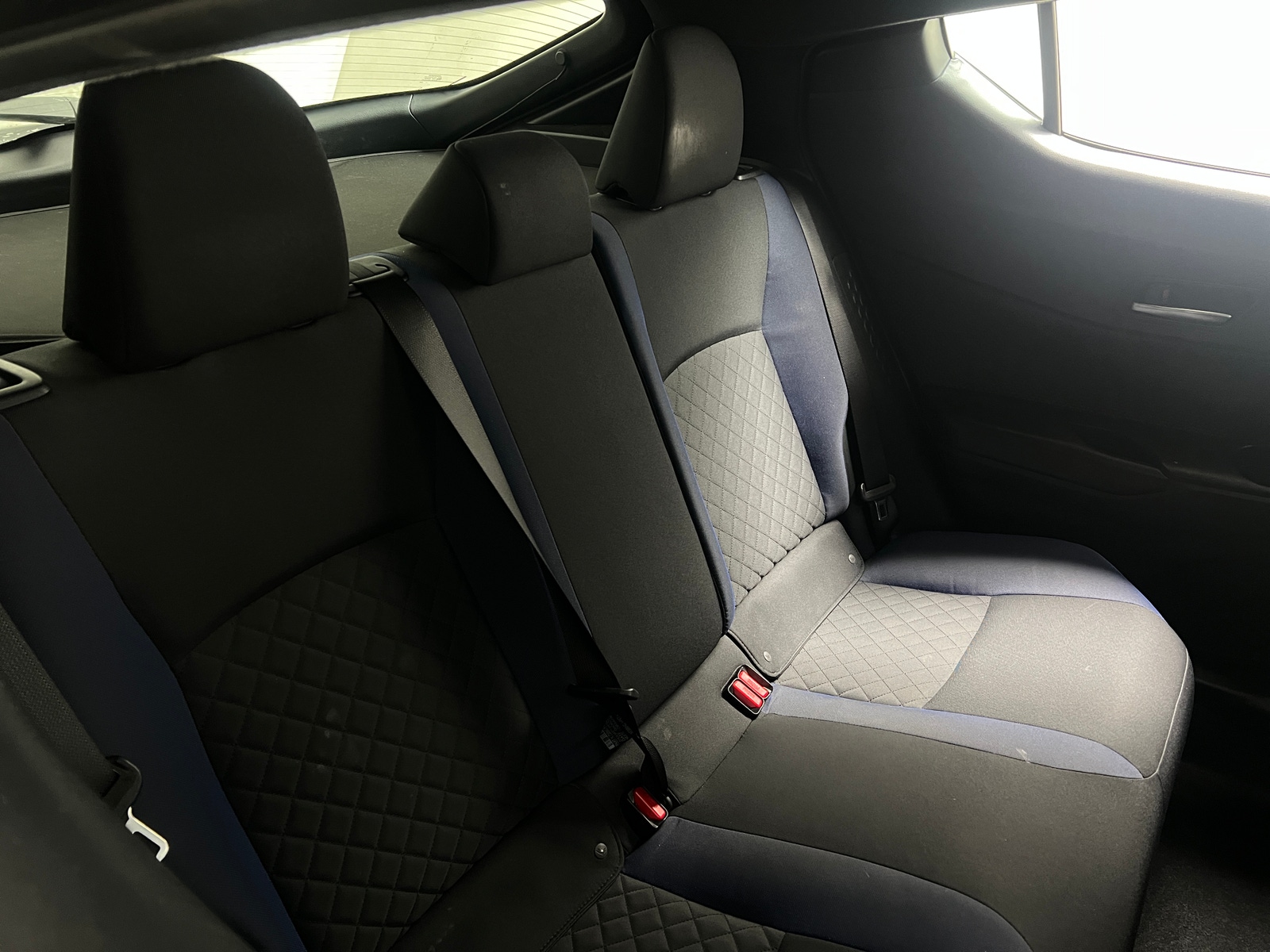Thumbnail: 2020 Toyota C-HR - 6
