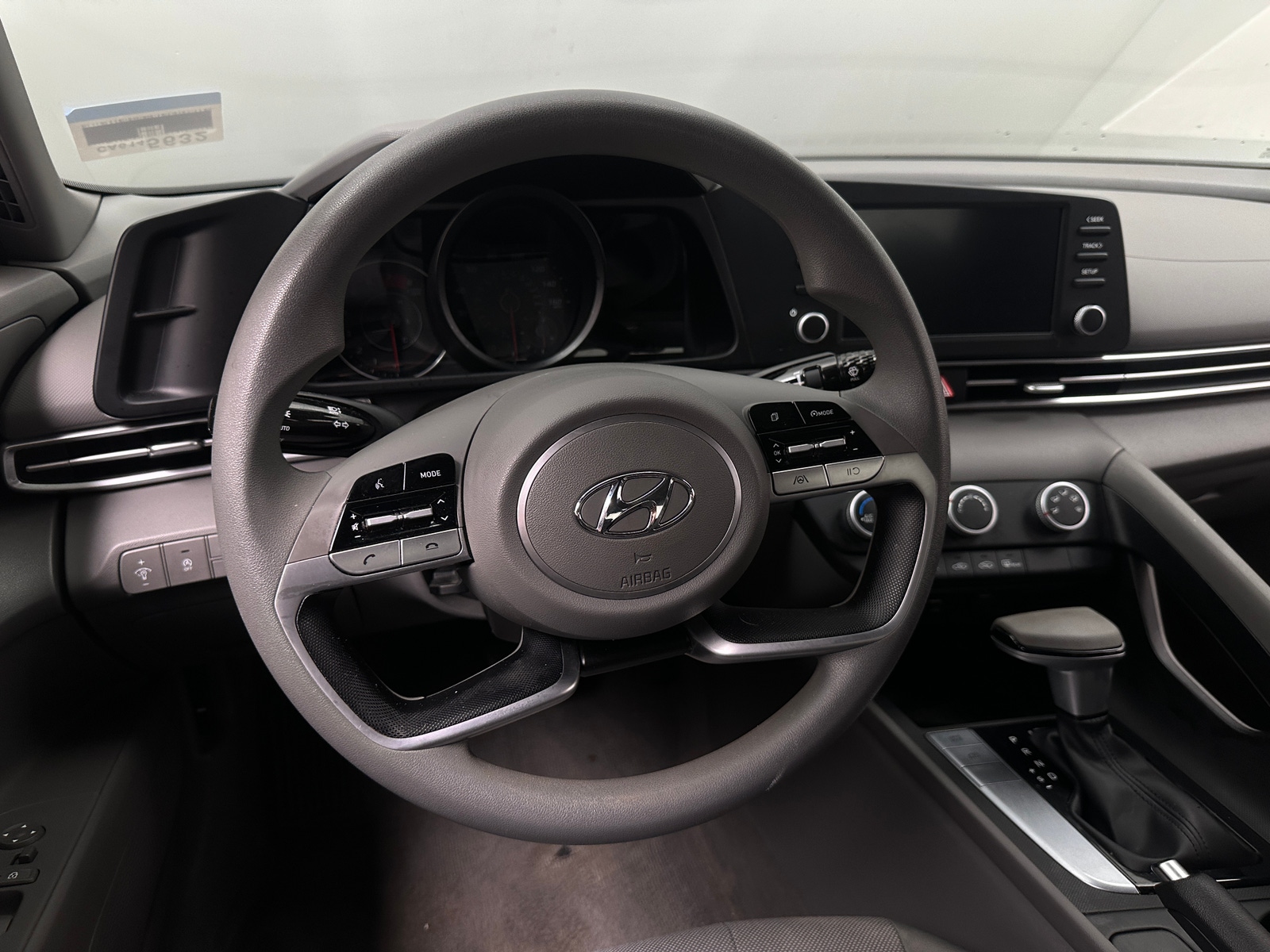 Thumbnail: 2022 Hyundai Elantra - 5