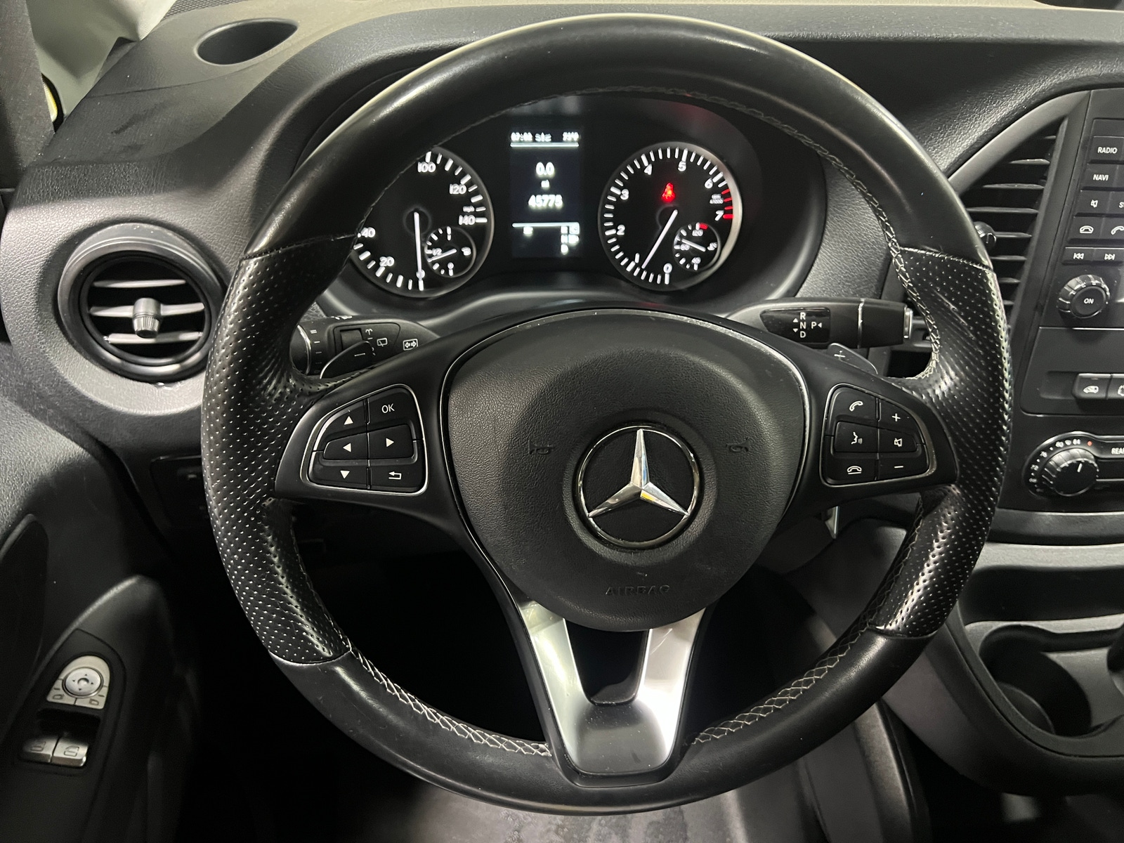 Thumbnail: 2019 Mercedes-Benz Metris - 4