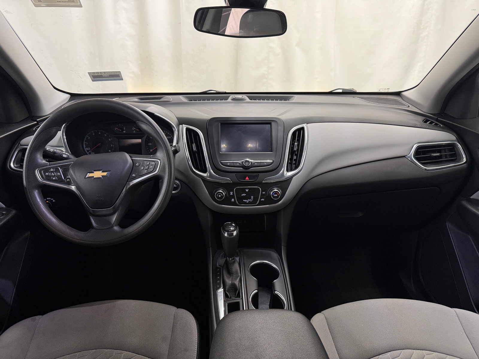 Thumbnail: 2020 Chevrolet Equinox - 3