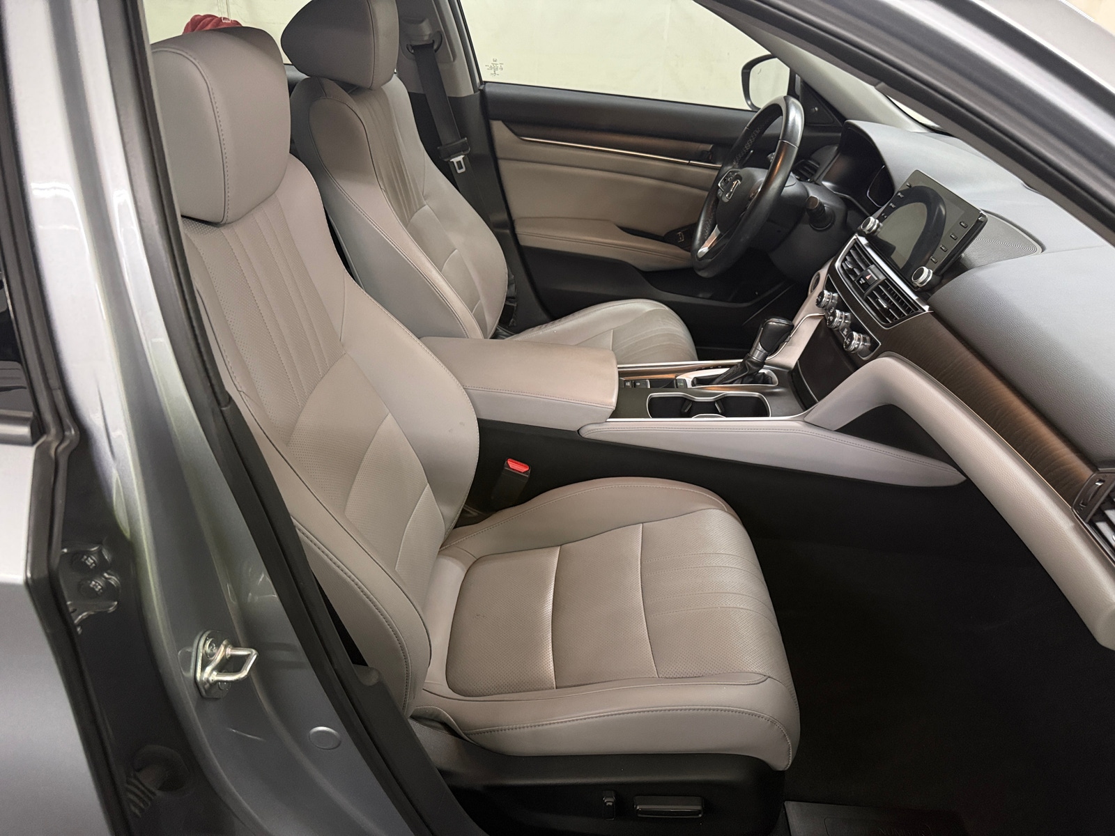 Thumbnail: 2018 Honda Accord - 2
