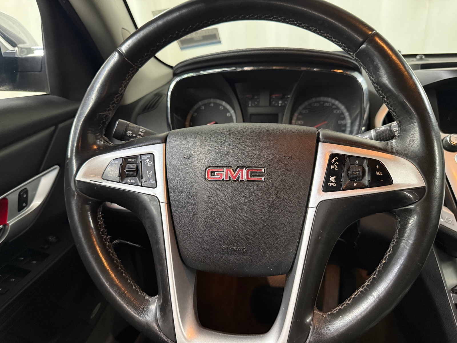 Thumbnail: 2017 GMC Terrain - 4