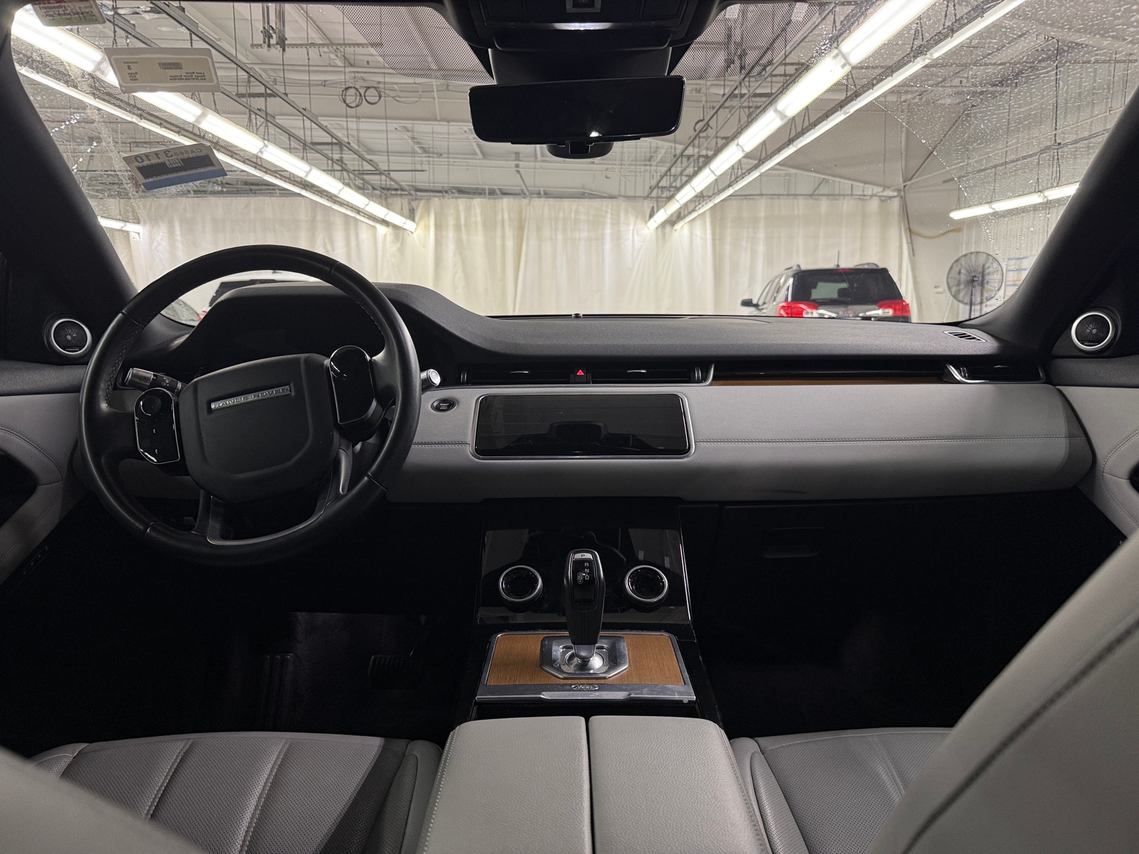 Thumbnail: 2020 Land Rover Range Rover Evoque - 2