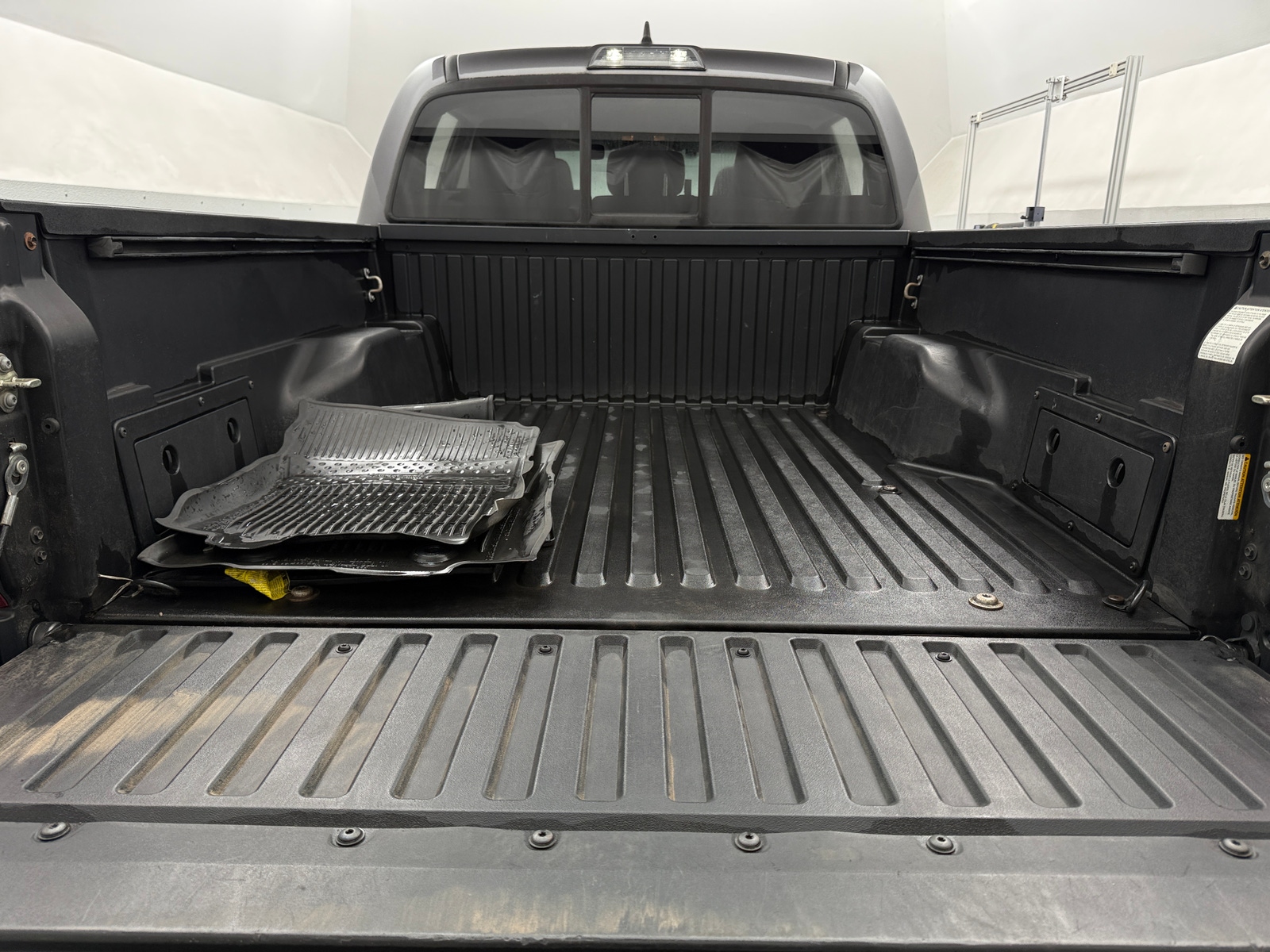 Thumbnail: 2017 Toyota Tacoma - 7