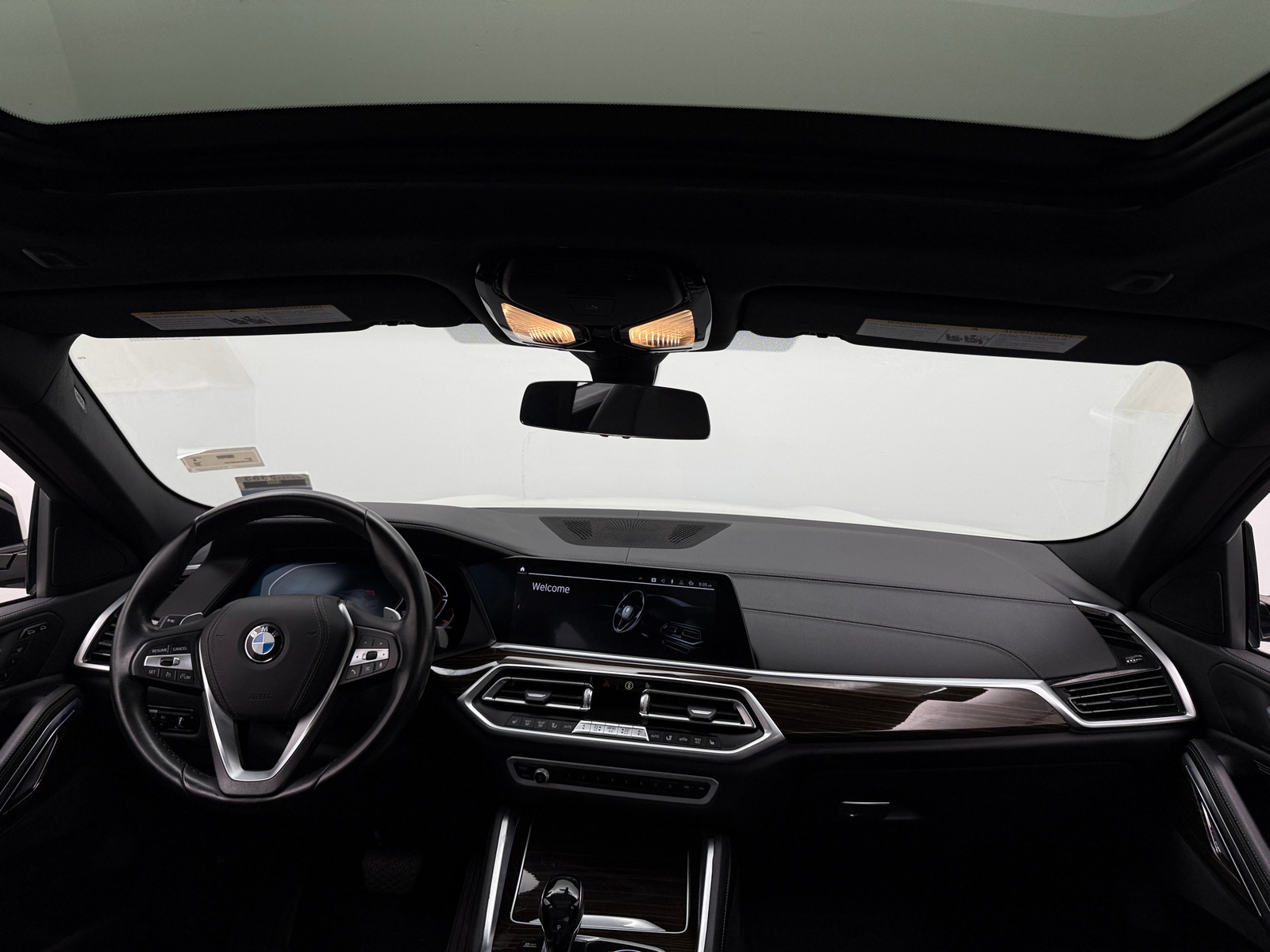 Thumbnail: 2021 BMW X6 - 2