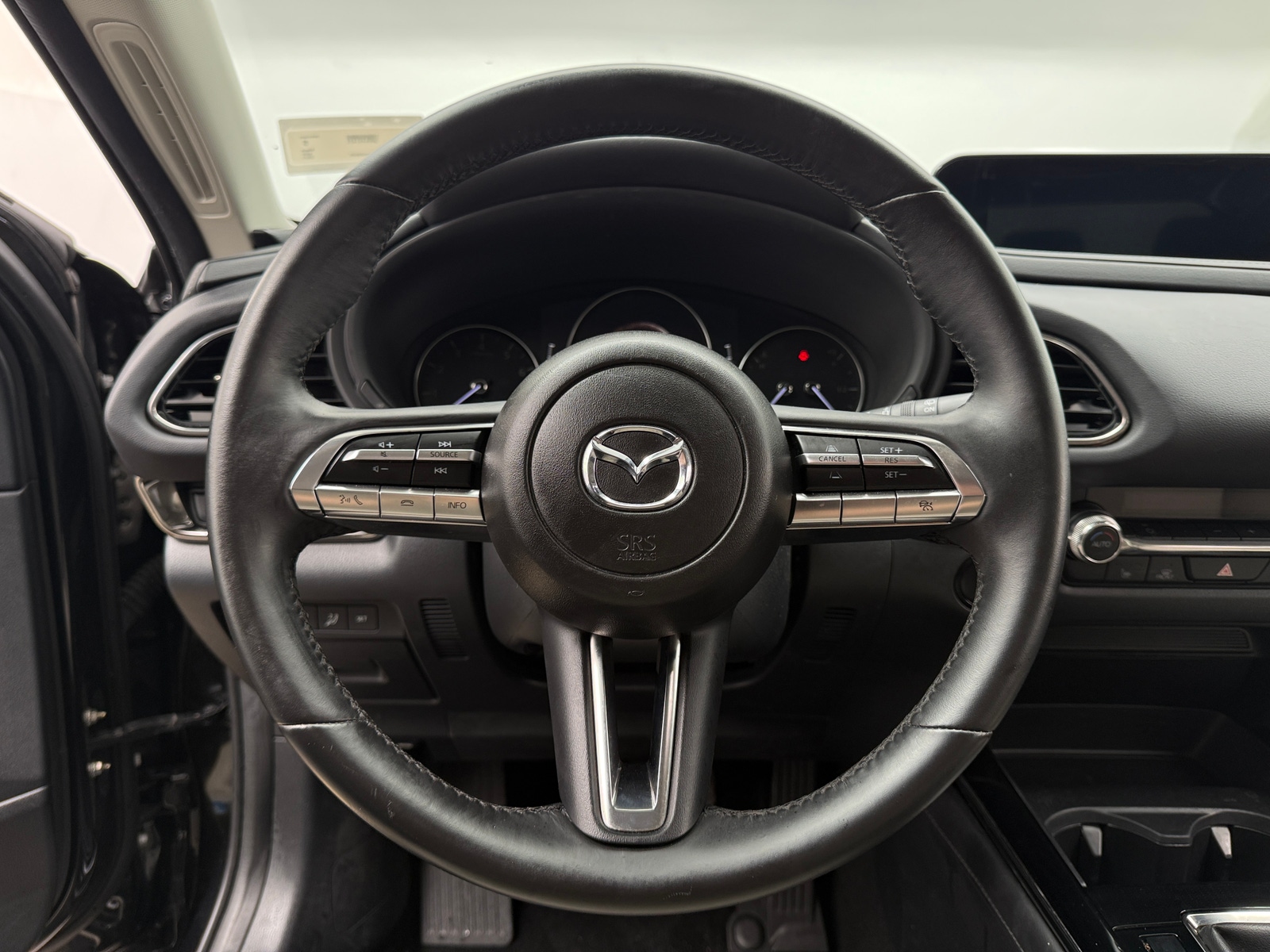 Thumbnail: 2023 Mazda CX-30 - 4