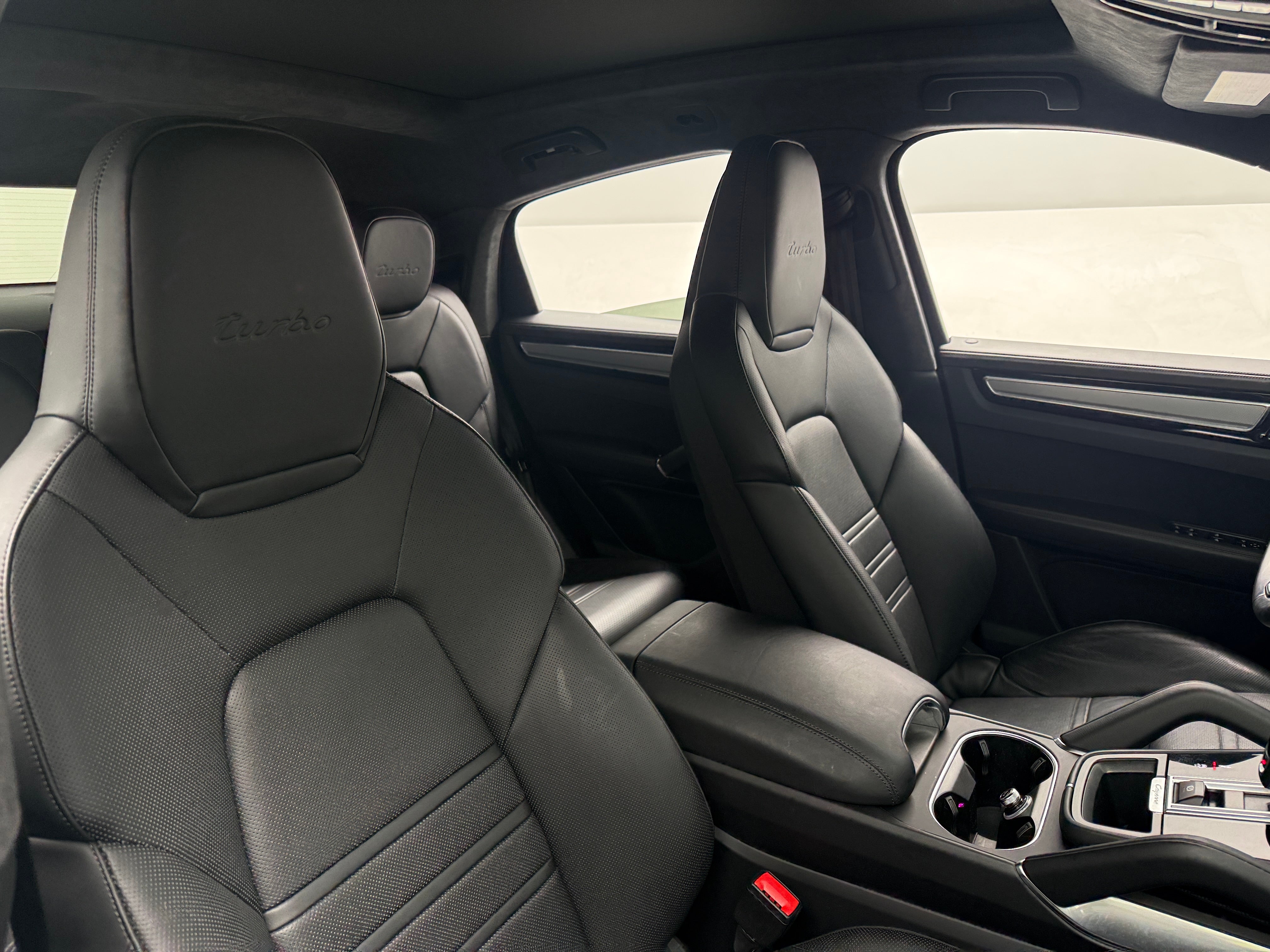 2020 Porsche Cayenne Coupe