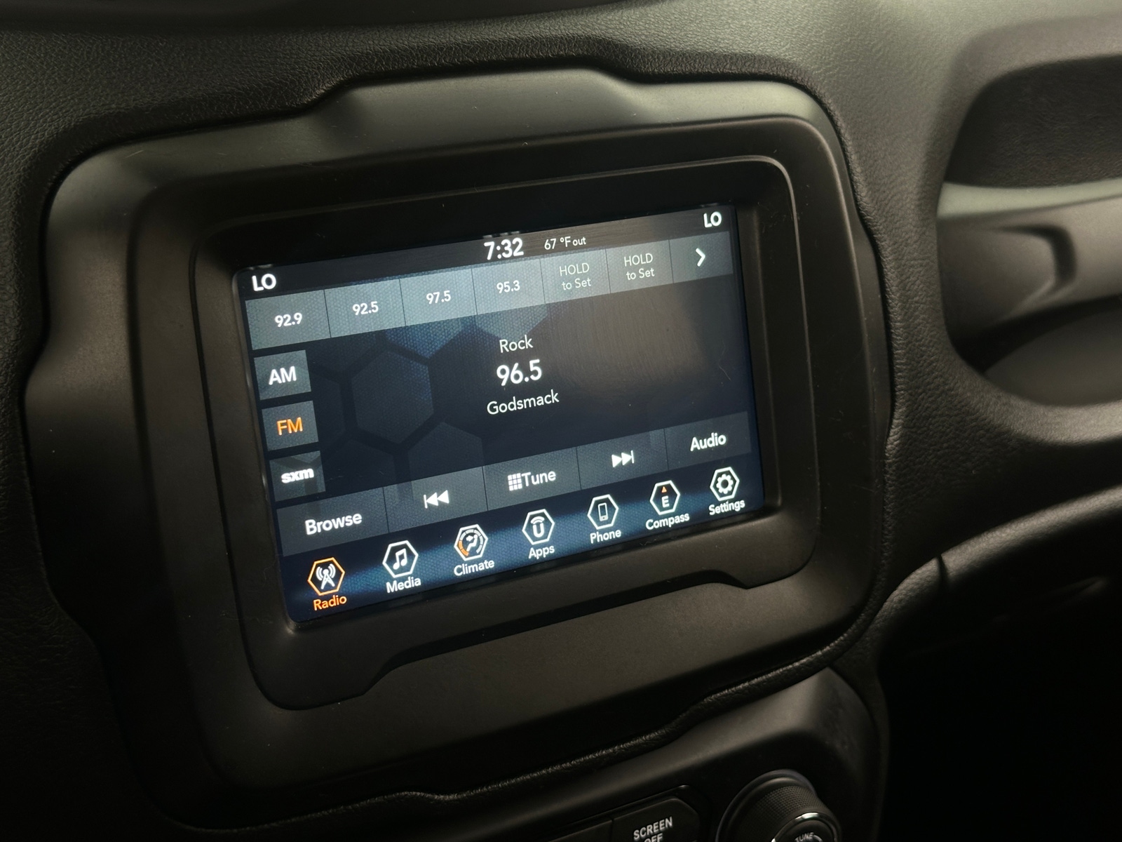 Thumbnail: 2020 Jeep Renegade - 4