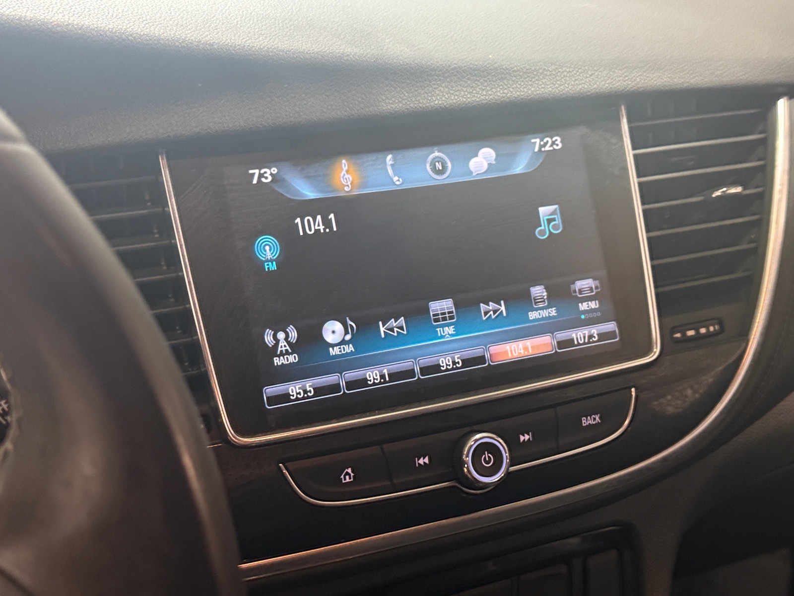 Thumbnail: 2018 Buick Encore - 3