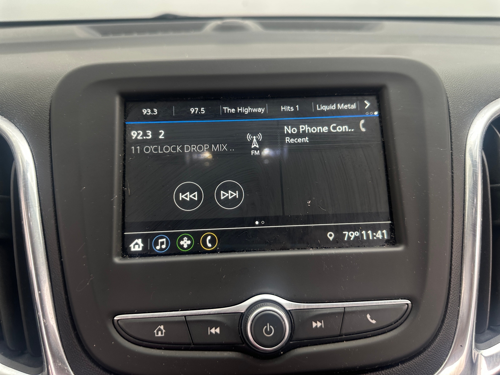 Thumbnail: 2019 Chevrolet Equinox - 4