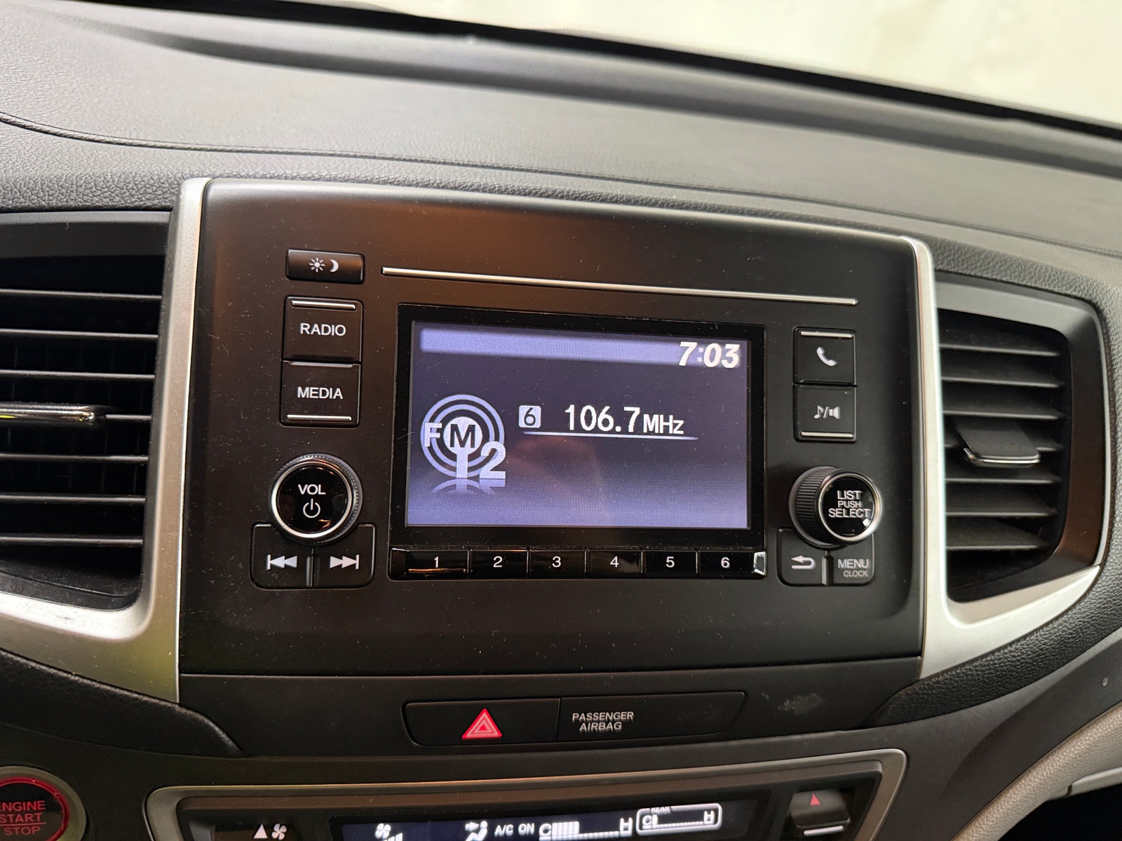 Thumbnail: 2020 Honda Pilot - 4