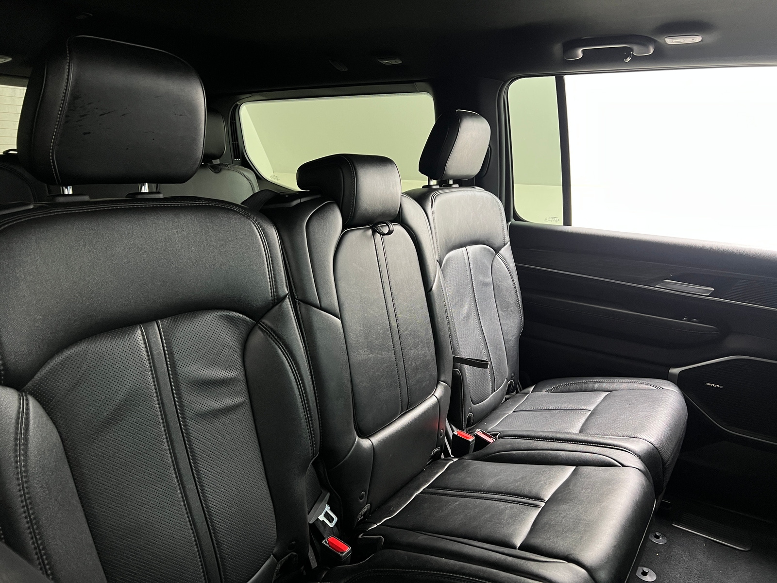 Thumbnail: 2024 Jeep Wagoneer - 5