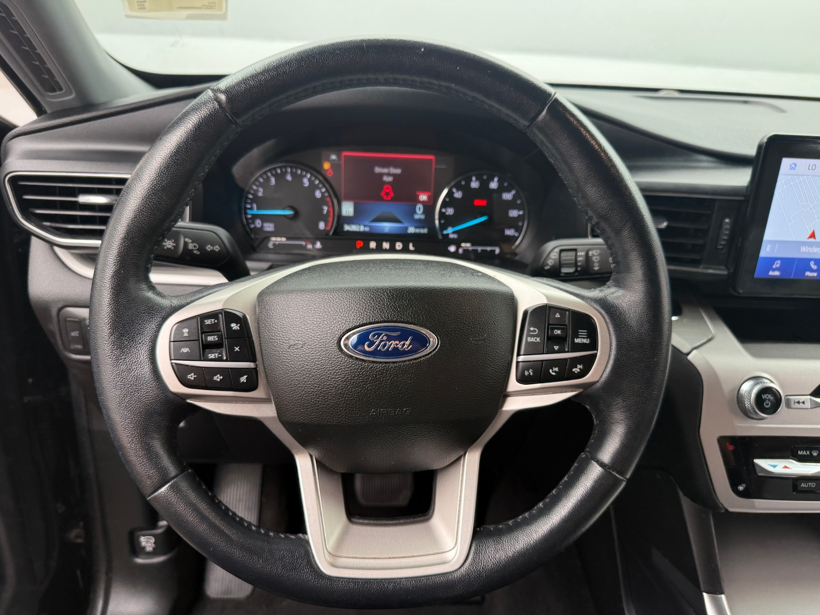 Thumbnail: 2022 Ford Explorer - 4