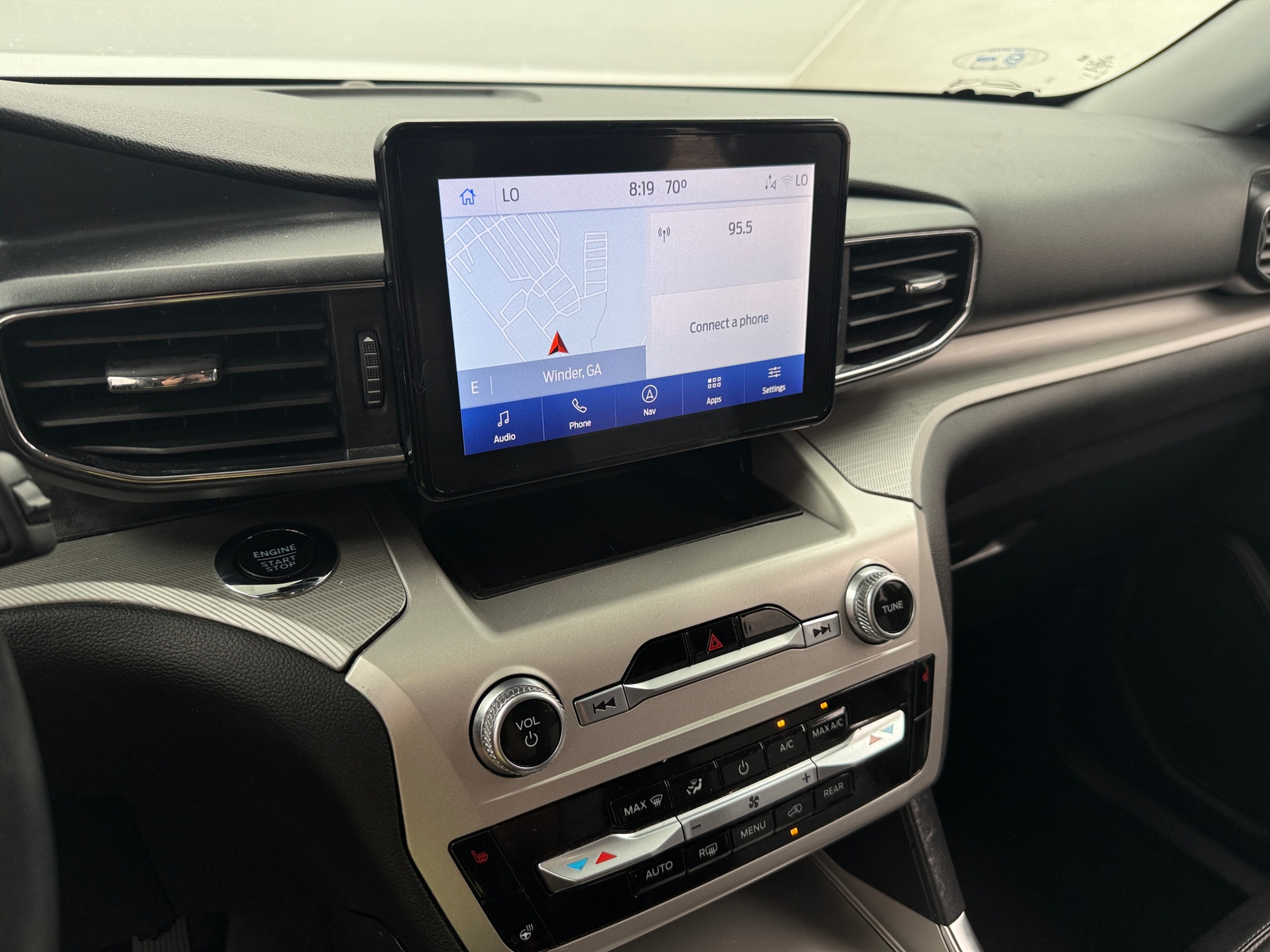 Thumbnail: 2022 Ford Explorer - 3