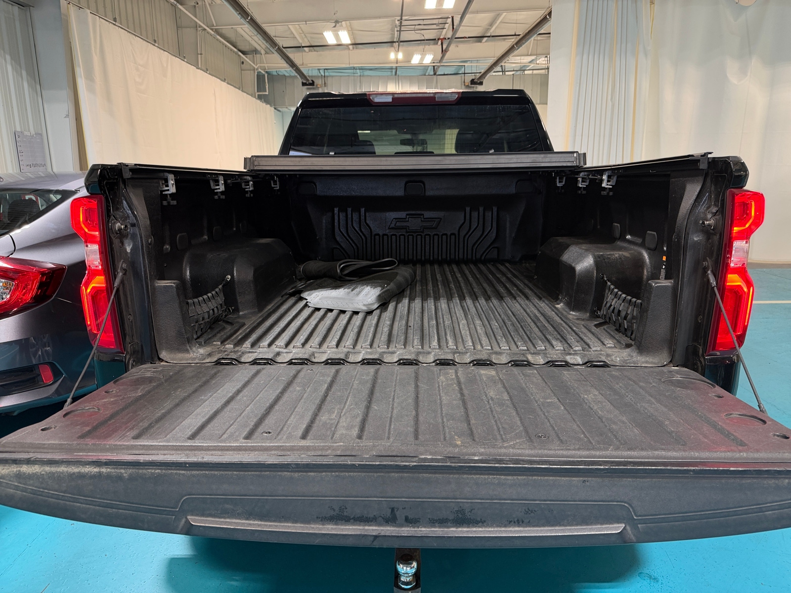 Thumbnail: 2019 Chevrolet Silverado 1500 - 7
