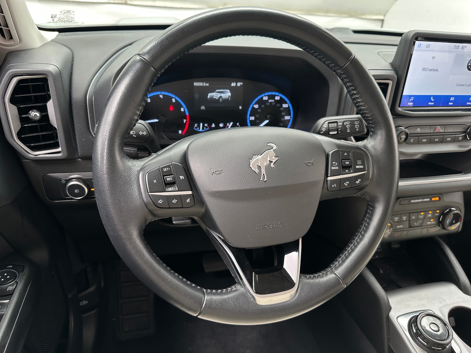 Thumbnail: 2022 Ford Bronco Sport - 5