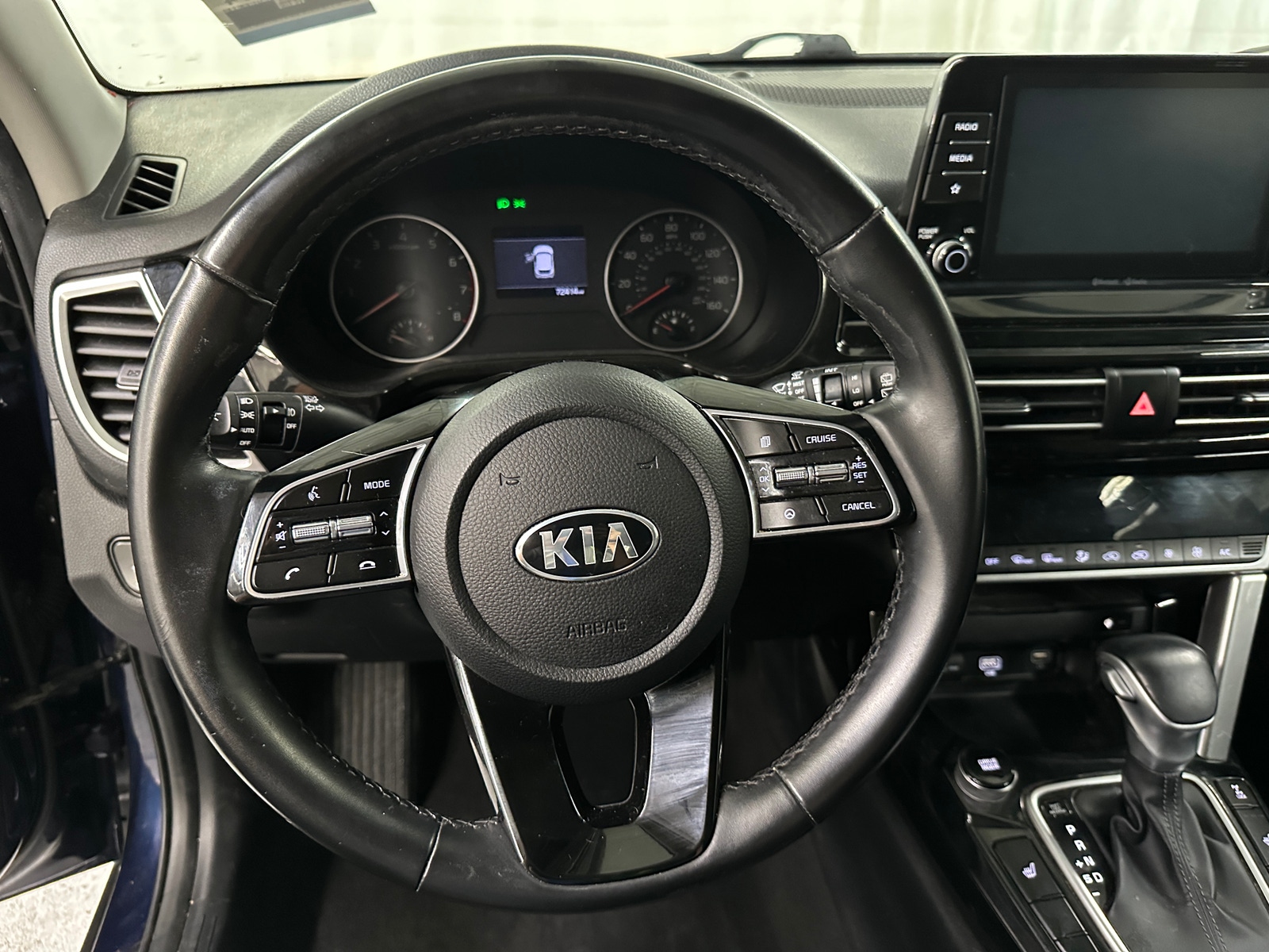 Thumbnail: 2021 Kia Seltos - 4