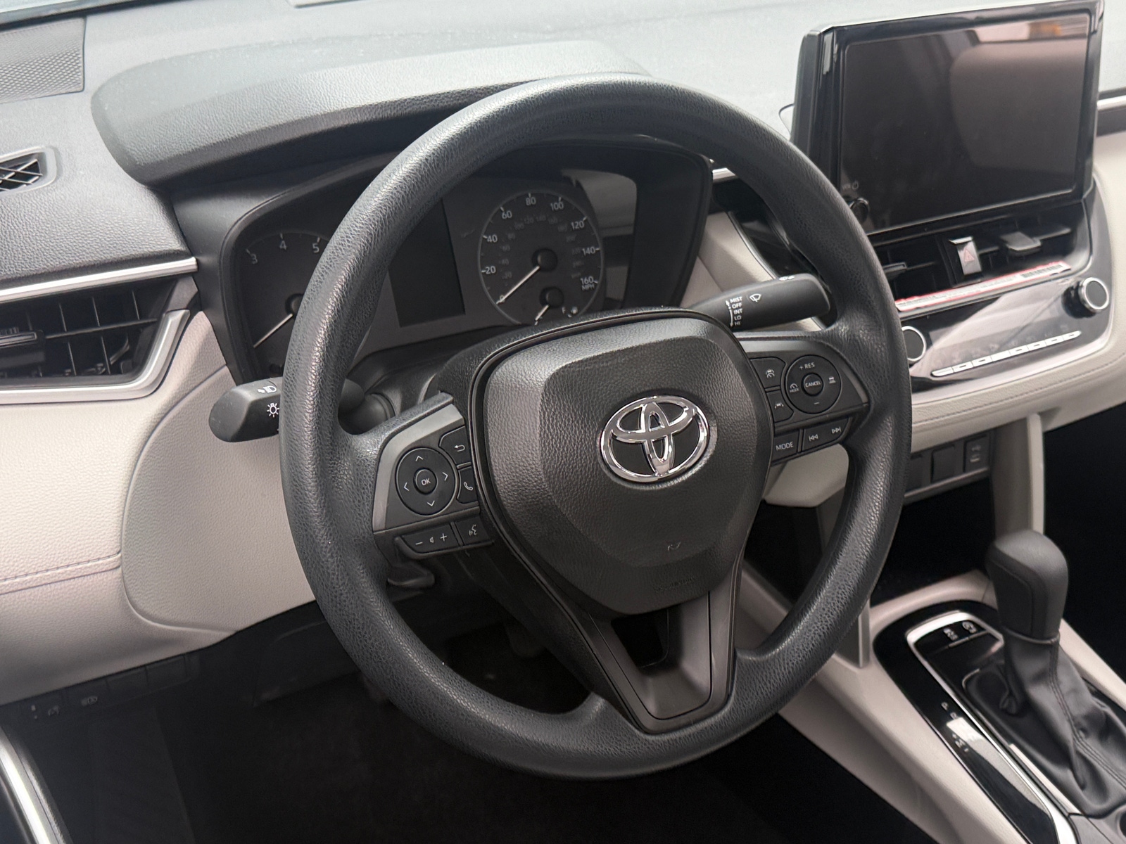 Thumbnail: 2025 Toyota Corolla Cross - 5