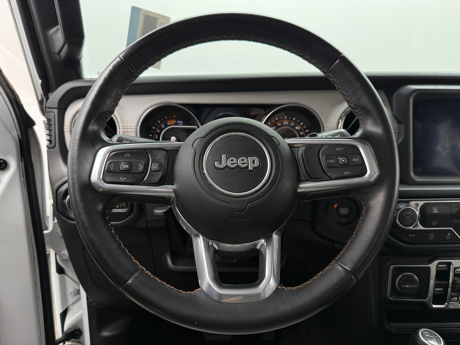 Thumbnail: 2022 Jeep Wrangler - 4