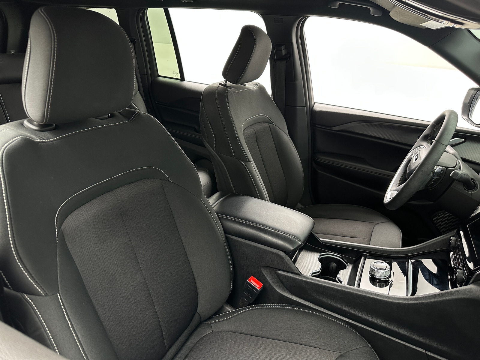 Thumbnail: 2024 Jeep Grand Cherokee - 2
