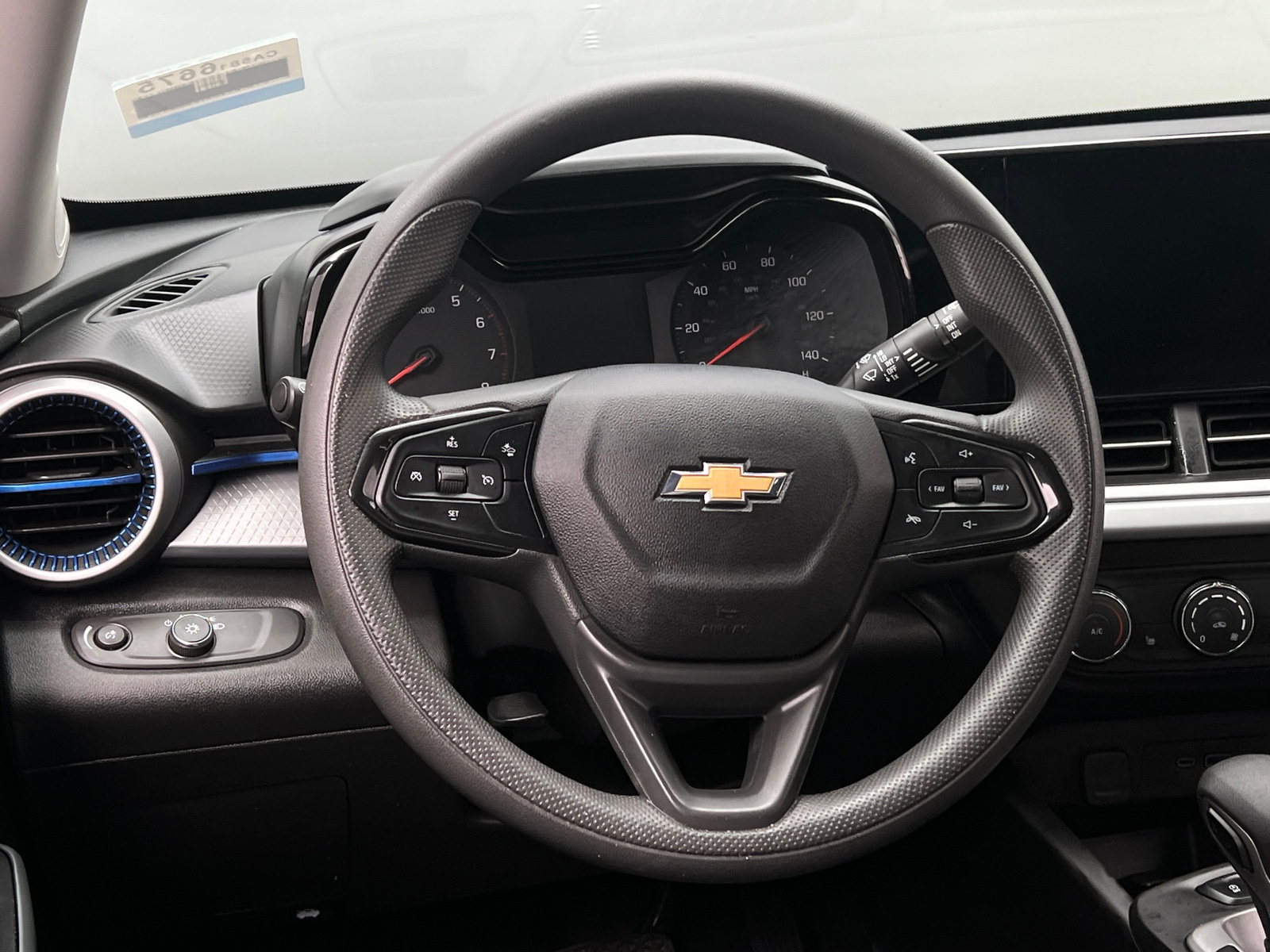 Thumbnail: 2024 Chevrolet Trax - 5