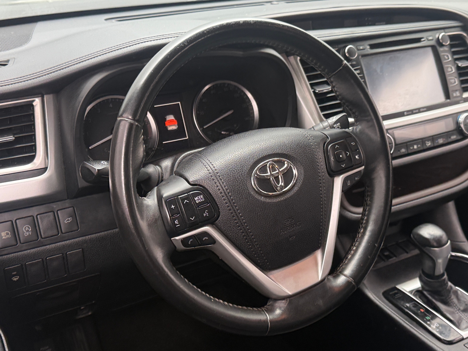 Thumbnail: 2018 Toyota Highlander - 4