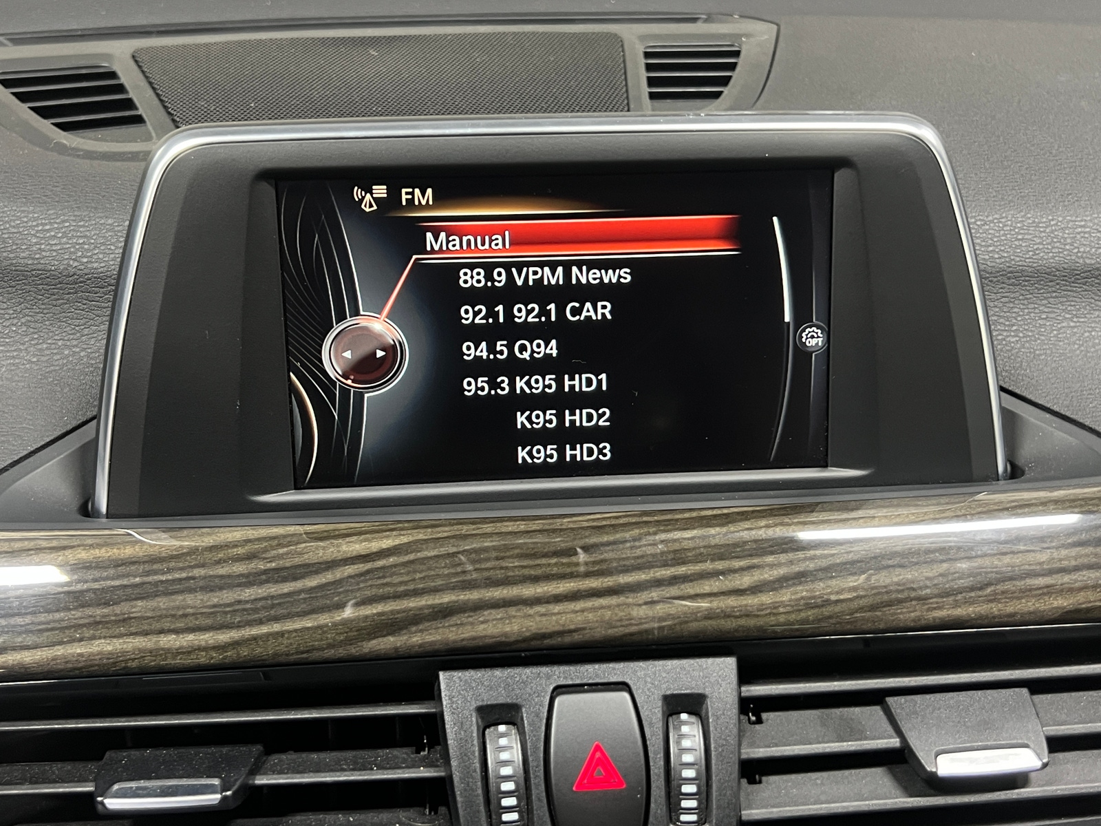 Thumbnail: 2016 BMW X1 - 3