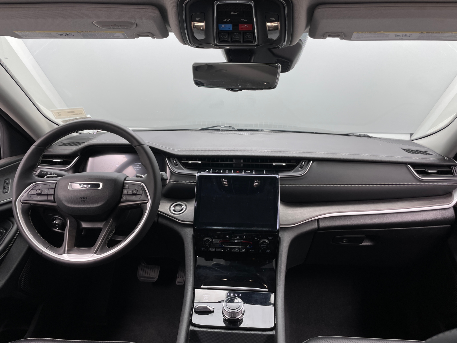 Thumbnail: 2023 Jeep Grand Cherokee L - 2