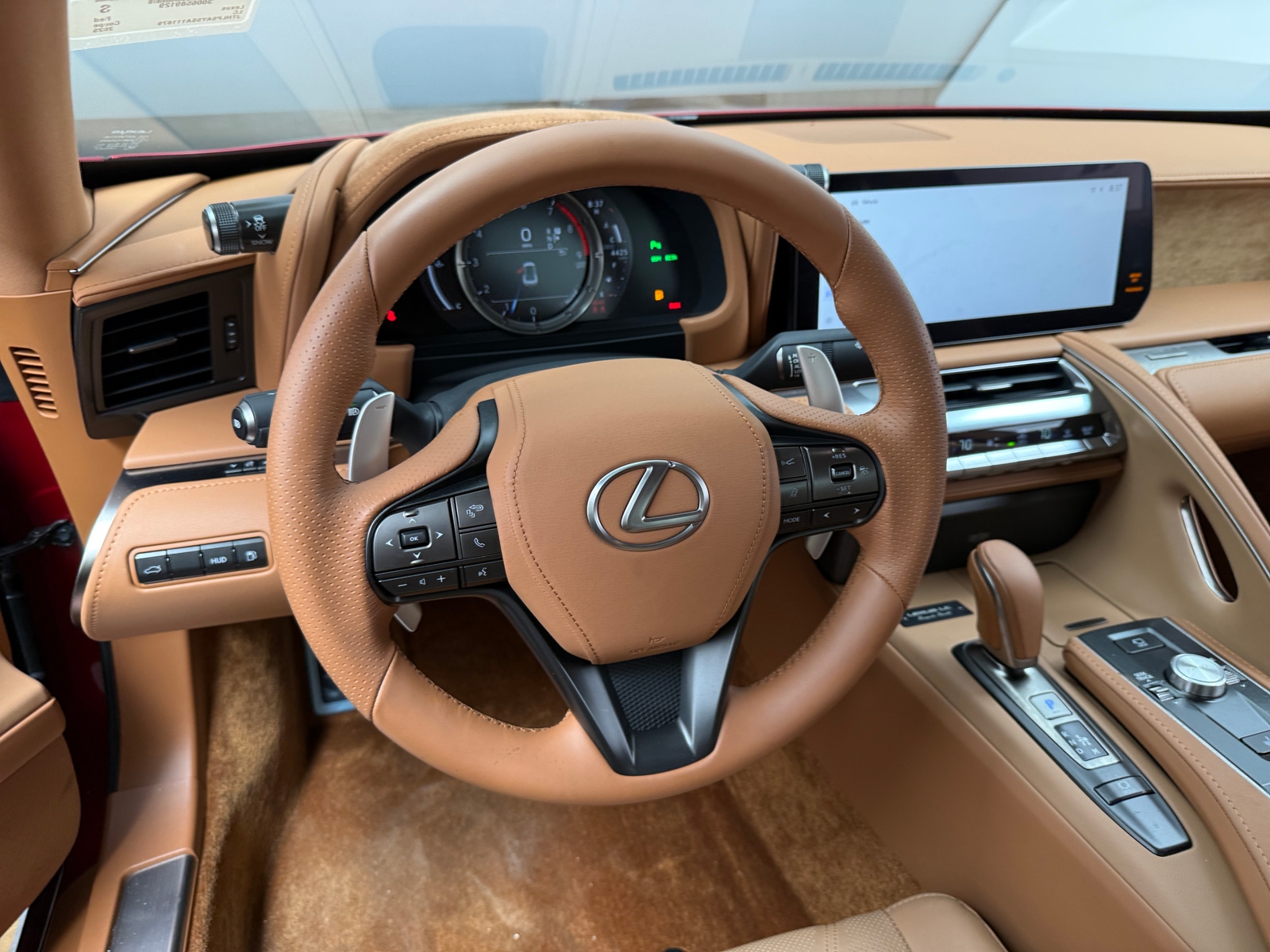 Thumbnail: 2025 Lexus LC - 3