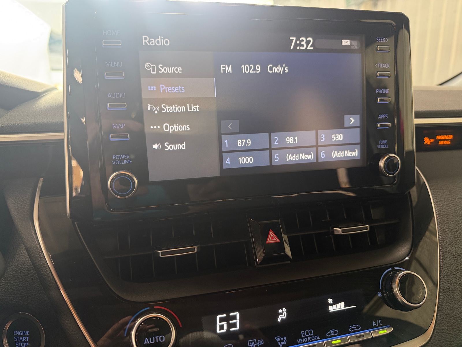 Thumbnail: 2020 Toyota Corolla - 4