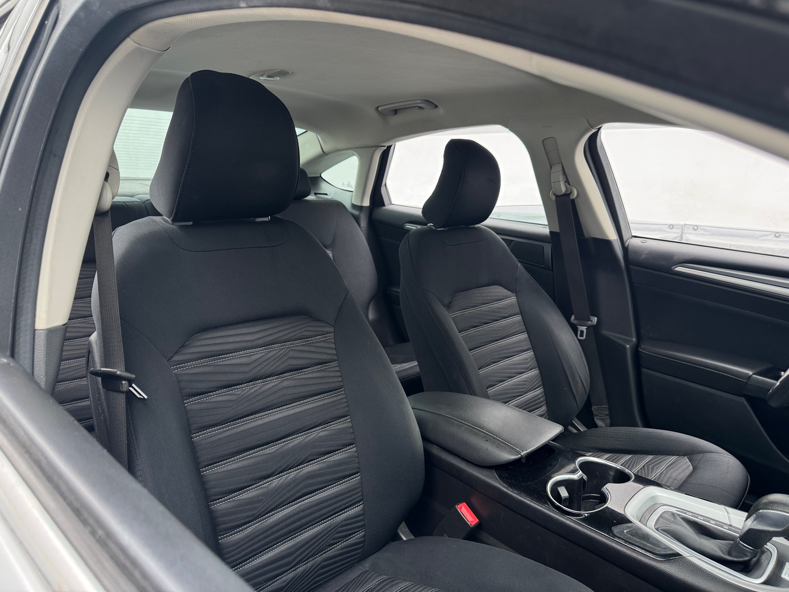 Thumbnail: 2016 Ford Fusion - 2