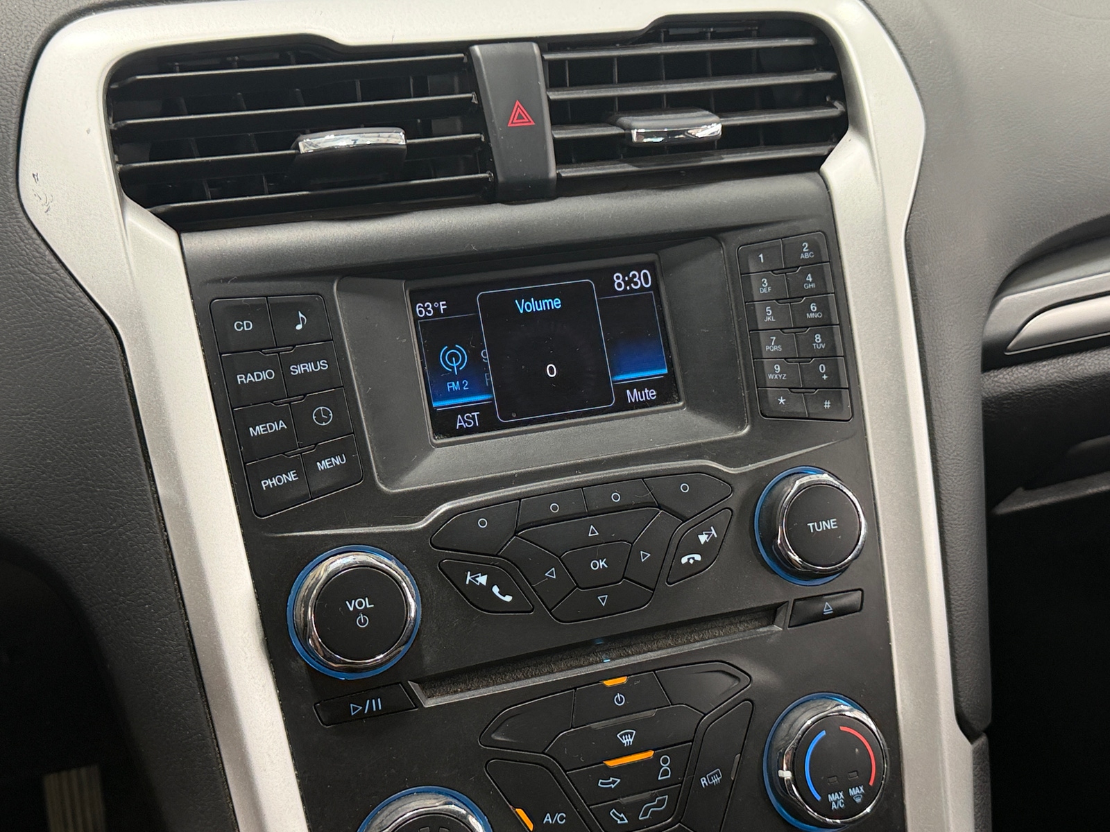 Thumbnail: 2016 Ford Fusion - 4