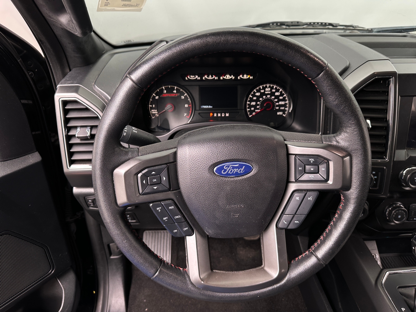 Thumbnail: 2020 Ford Econoline - 5