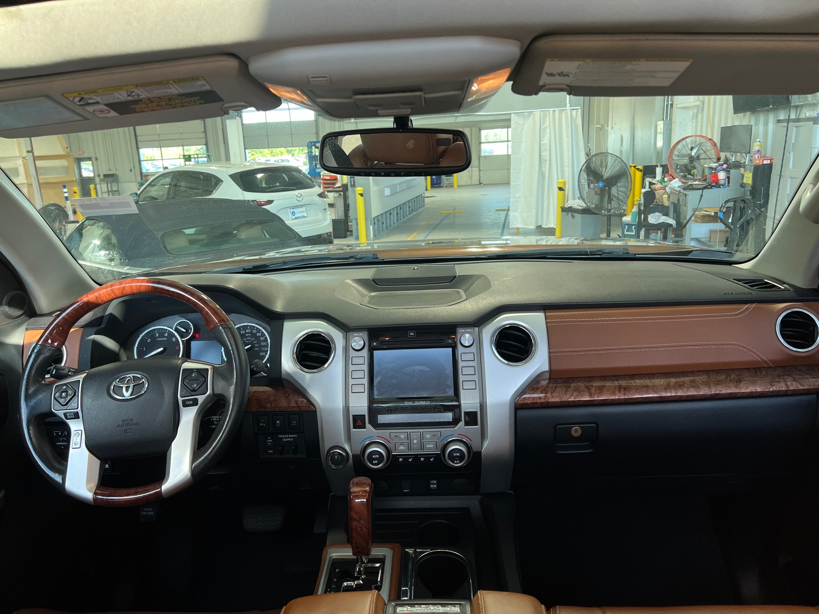 Thumbnail: 2016 Toyota Tundra - 2