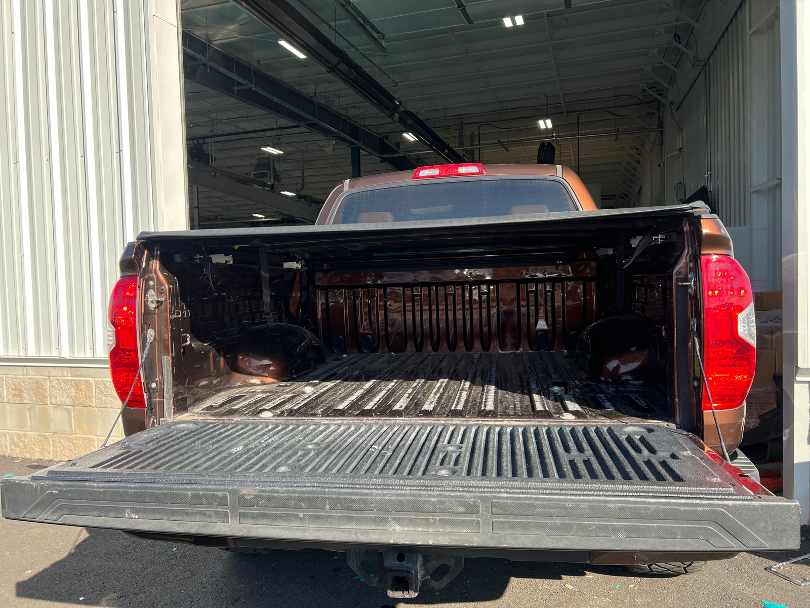 Thumbnail: 2016 Toyota Tundra - 6