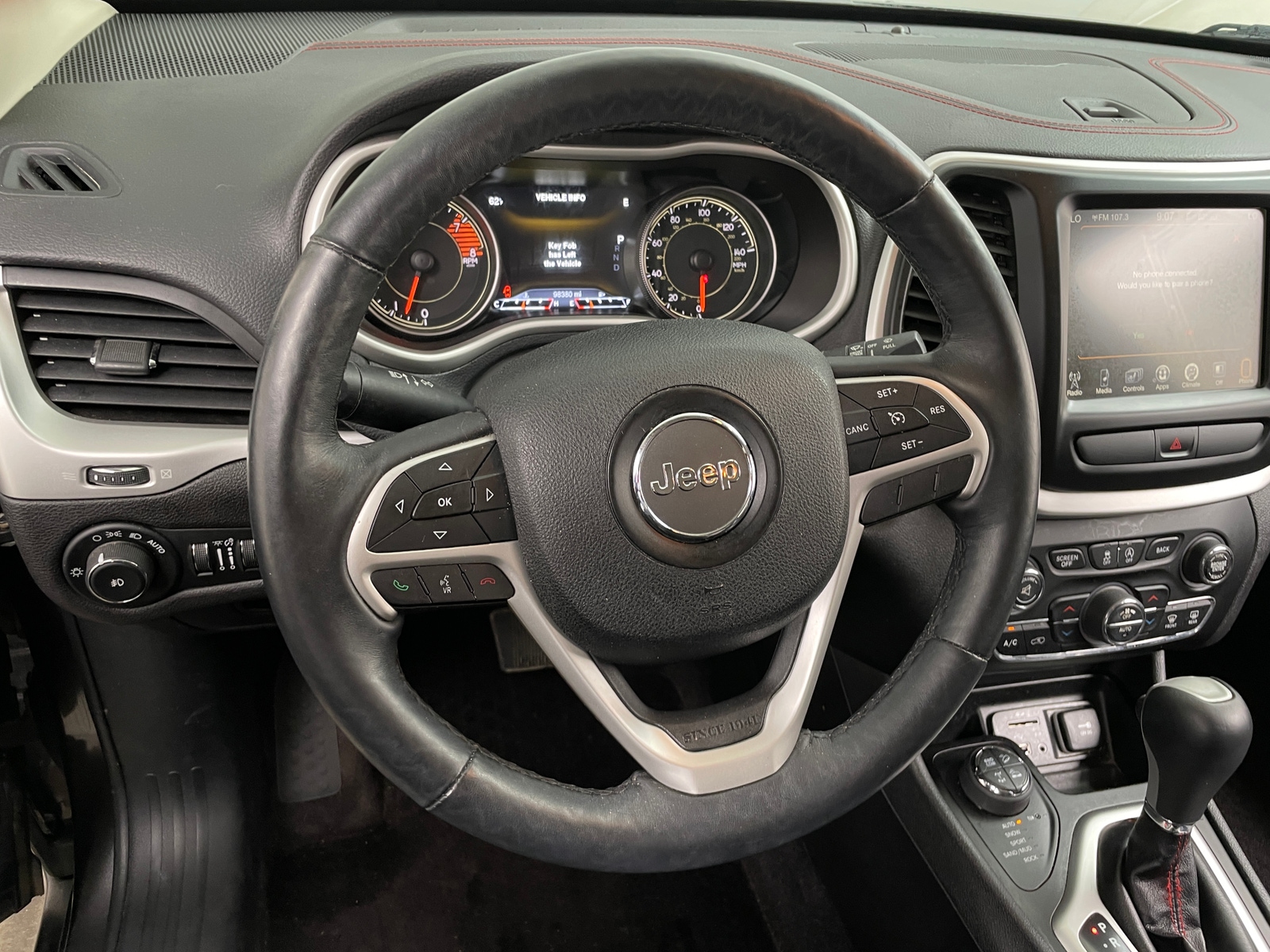 Thumbnail: 2017 Jeep Cherokee - 5