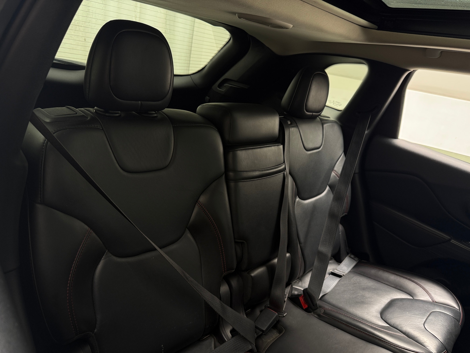 Thumbnail: 2015 Jeep Cherokee - 5