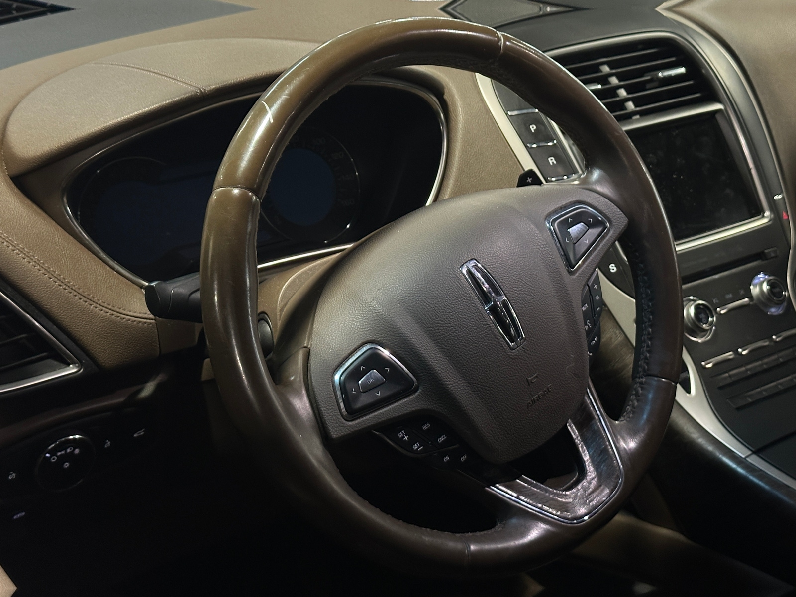Thumbnail: 2018 Lincoln MKX - 4