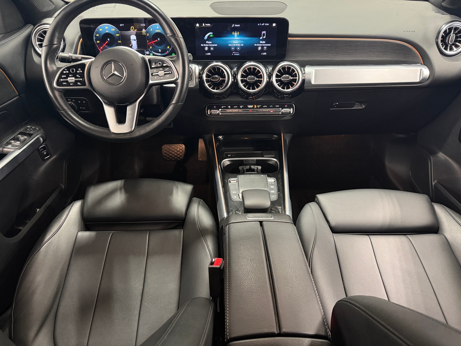 Thumbnail: 2023 Mercedes-Benz GLB - 2