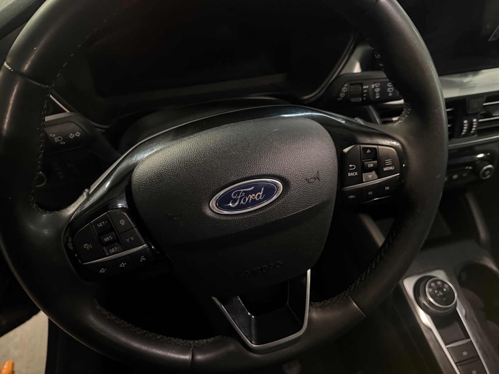 Thumbnail: 2023 Ford Escape - 5