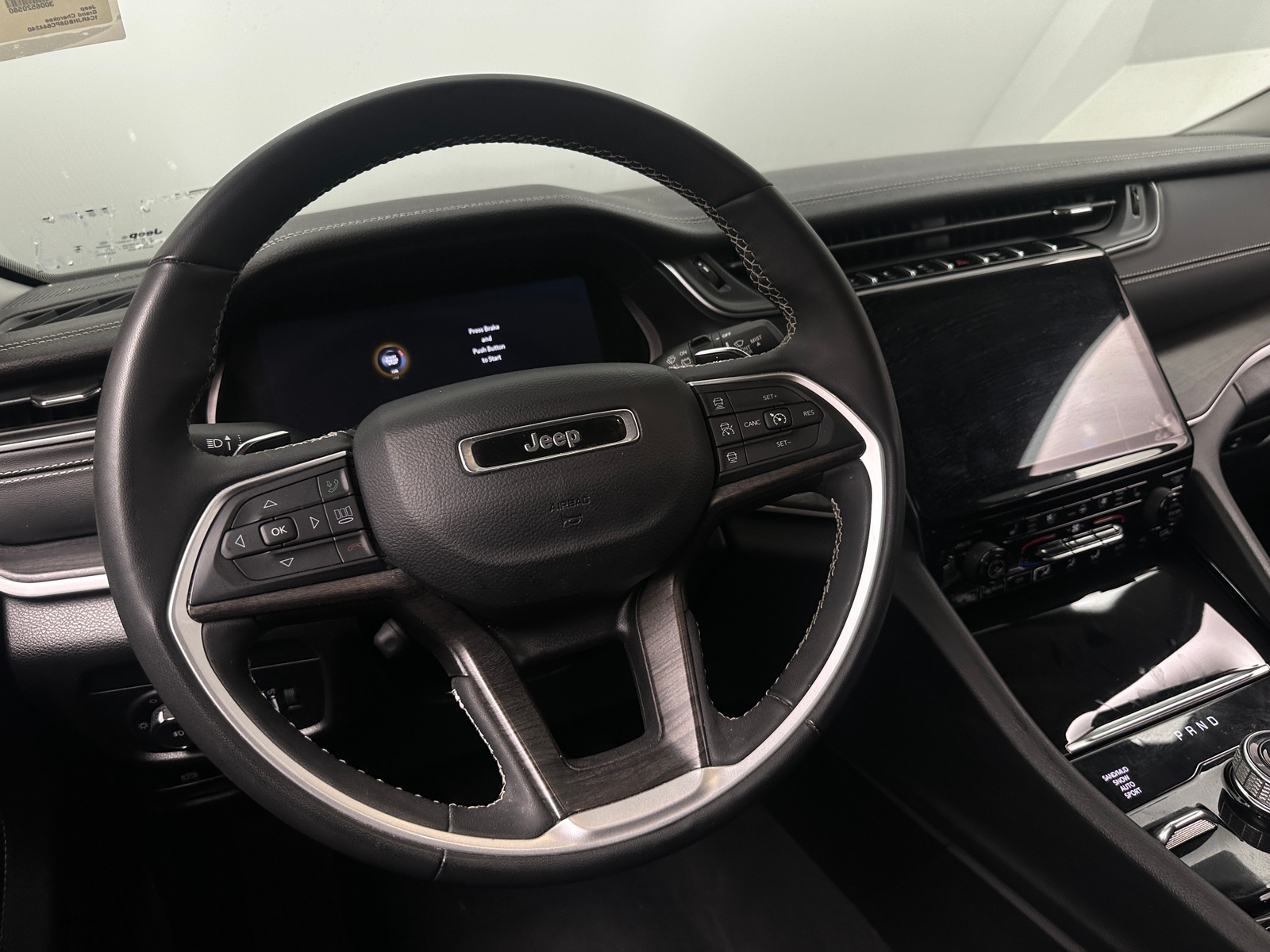 Thumbnail: 2023 Jeep Grand Cherokee - 4