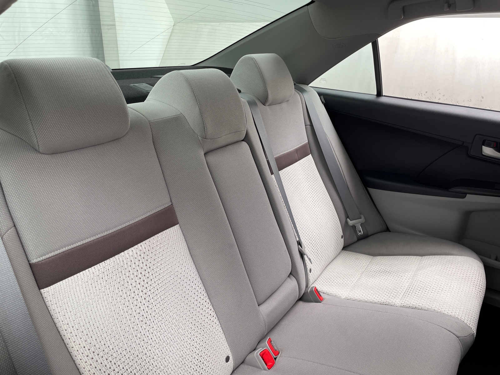 Thumbnail: 2012 Toyota Camry - 6