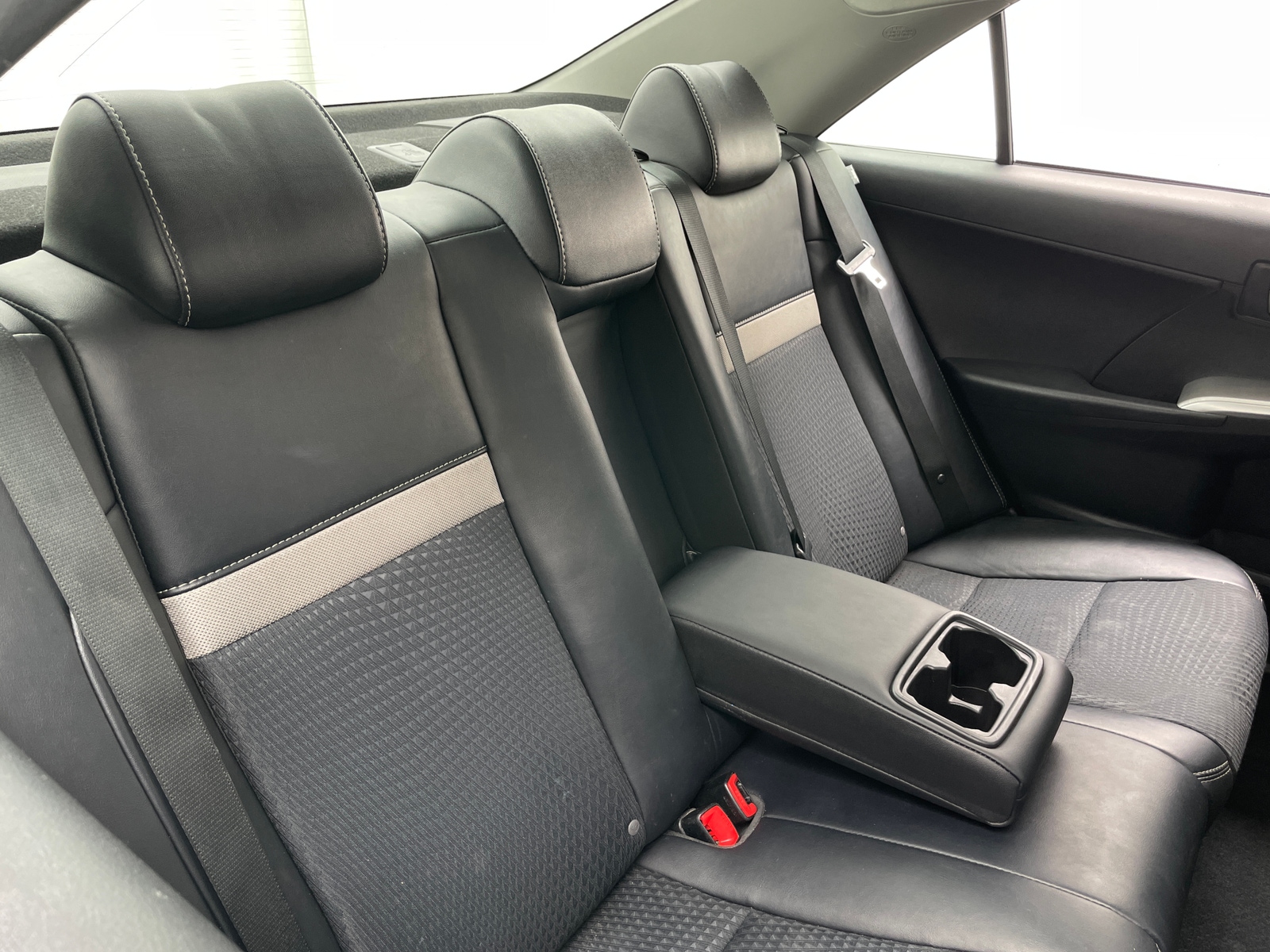 Thumbnail: 2014 Toyota Camry - 6