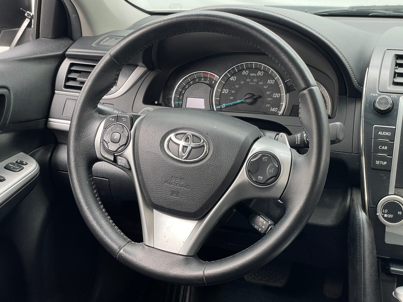 Thumbnail: 2014 Toyota Camry - 5
