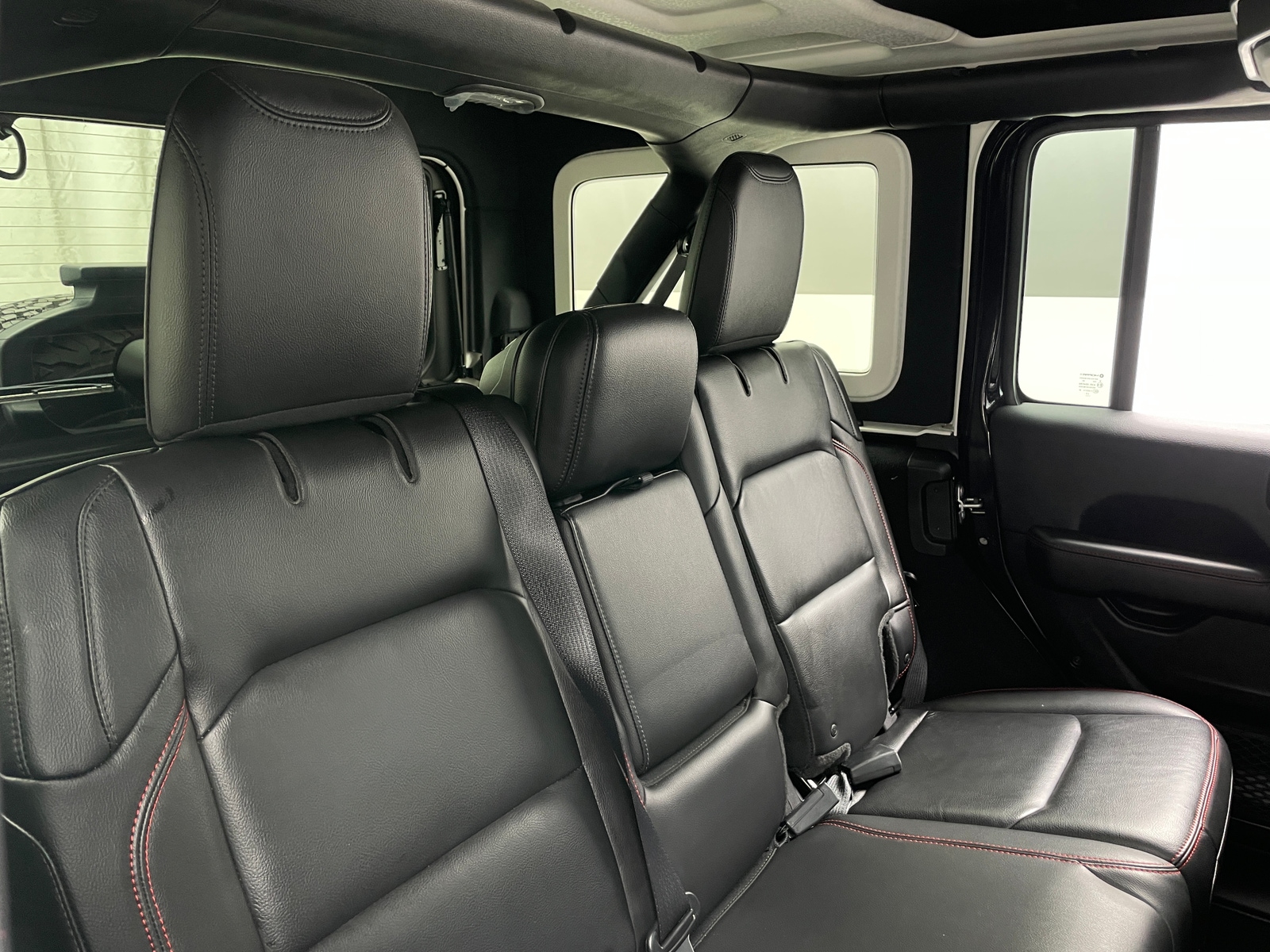 Thumbnail: 2018 Jeep Wrangler - 5