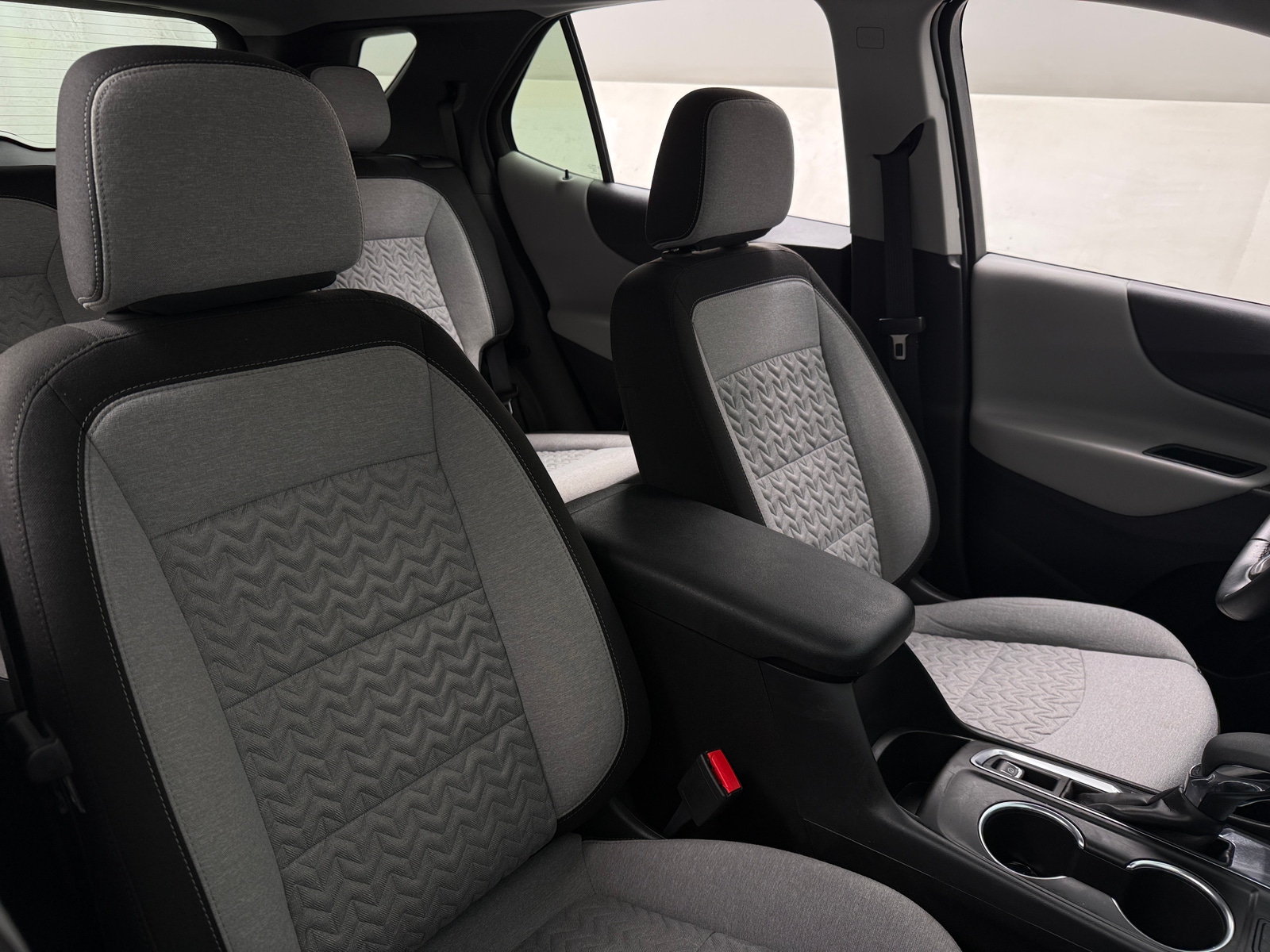Thumbnail: 2024 Chevrolet Equinox - 2