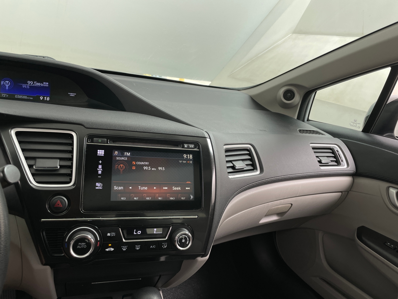 Thumbnail: 2015 Honda Civic - 4