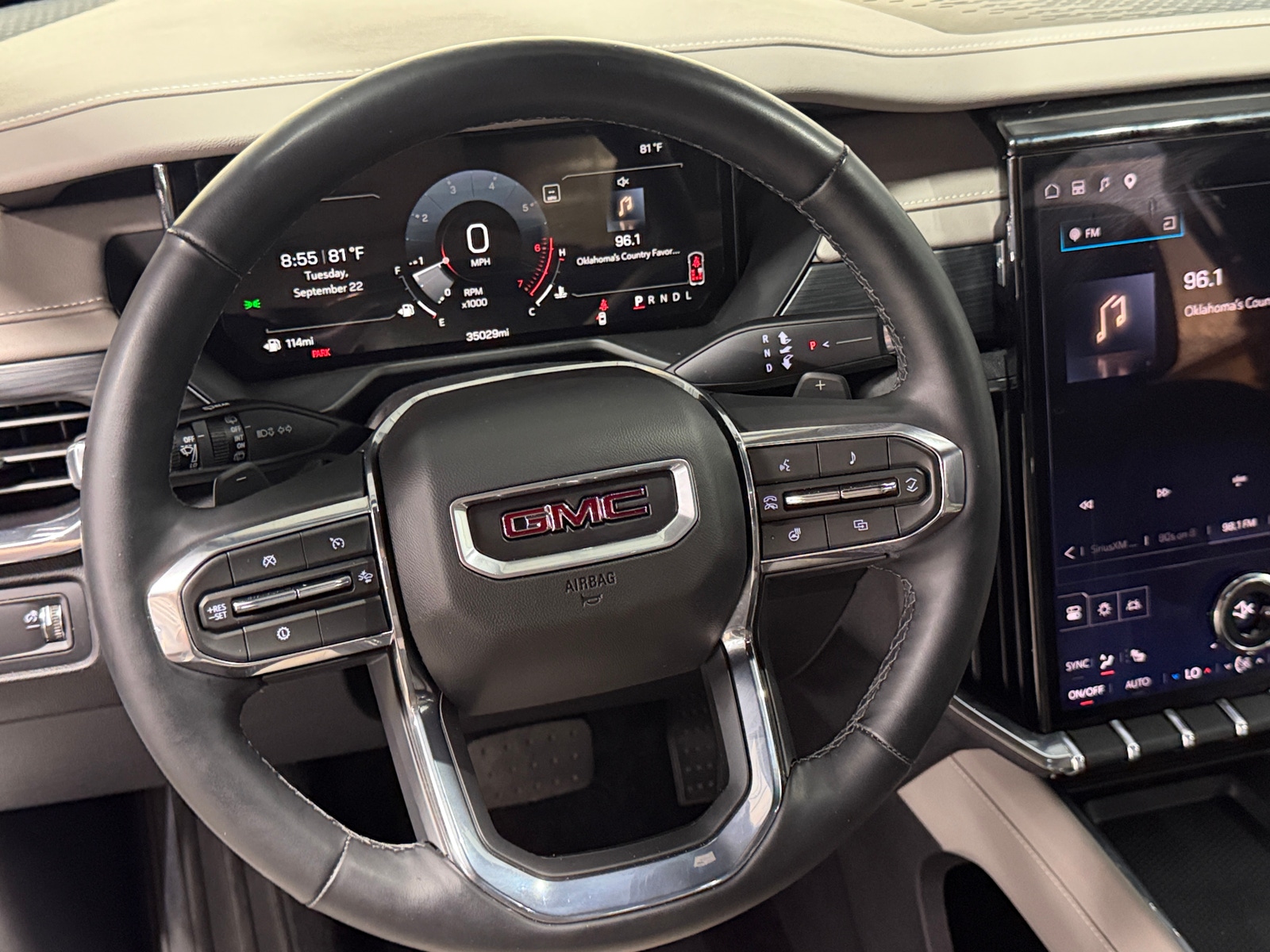 Thumbnail: 2025 GMC Acadia - 4